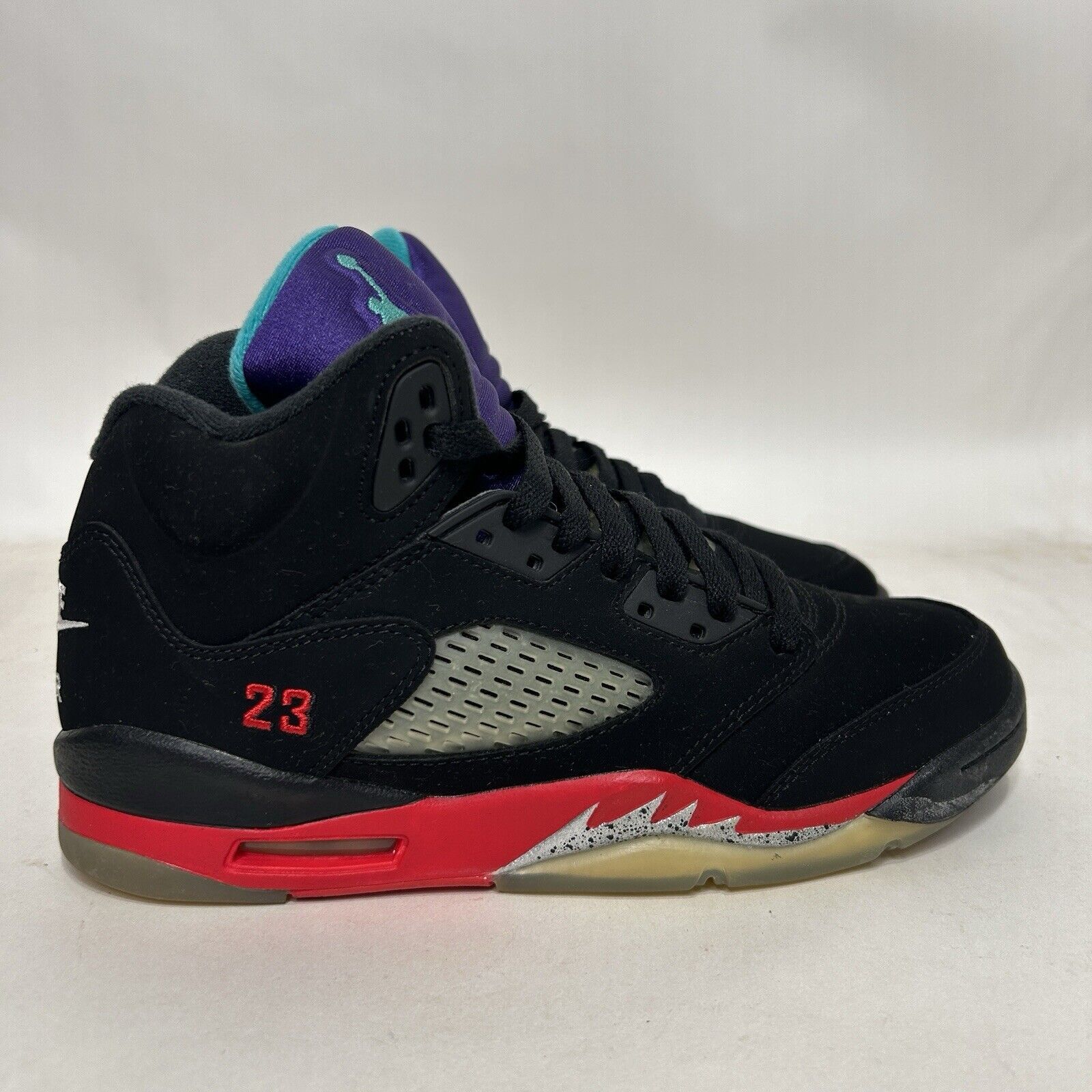 Nike Nike Air Jordan 5 Retro GS “Top 3” 2024 Size US 7.5 / IT 37.5 - 4 Thumbnail