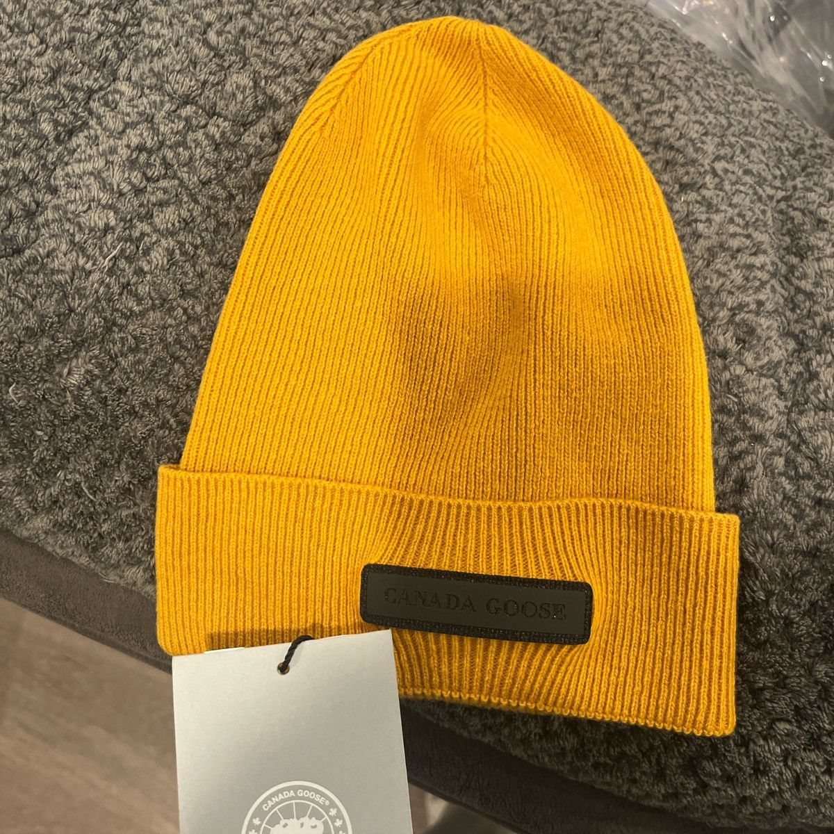 Canada Goose Canada Goose Cashmere Beanie Size ONE SIZE - 1 Thumbnail