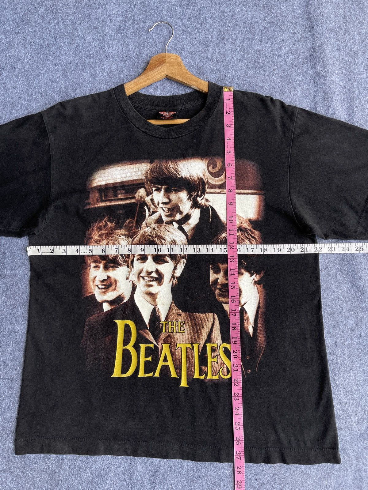 Band Tees Last Drop🔥Rare🔥Vintage 90s FADED The Beatles Bootleg T Shirt Size US L / EU 52-54 / 3 - 9 Thumbnail