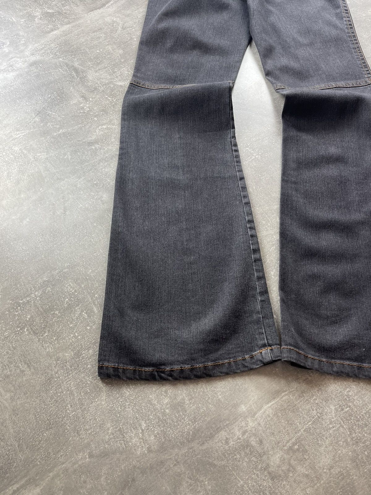 Moschino × Vintage Moschino Vintage 00s Gray Flared Denim Jeans Size 32" / US 10 / IT 46 - 5 Thumbnail