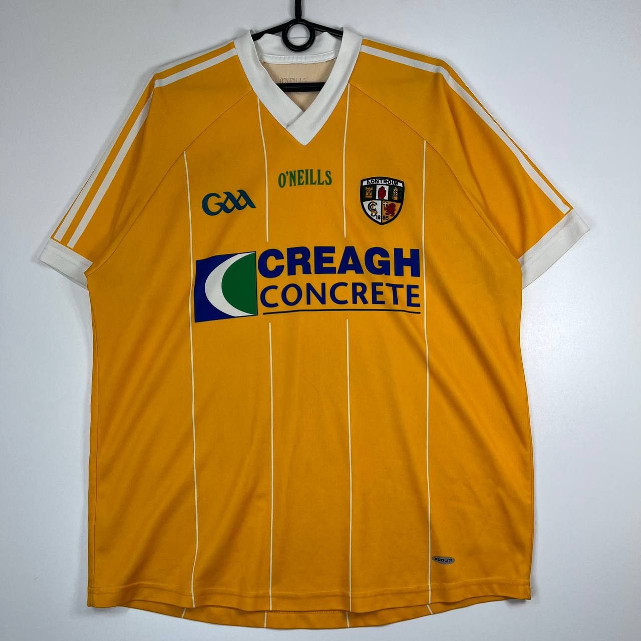 ANTRIM GAA GAELIC FOOTBALL SHIRT JERSEY O'NEILLS SIZE XL