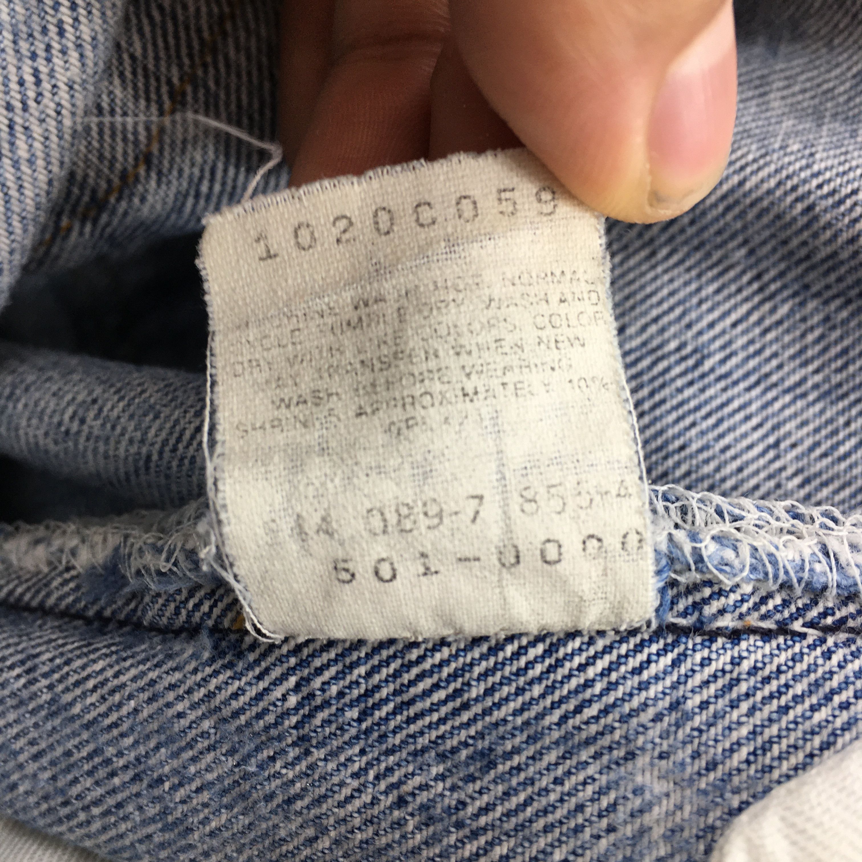 Levi's Size 31x29 Vintage 90s Levi's 501 Faded Blue Jeans S639 Size US 31 - 12 Thumbnail