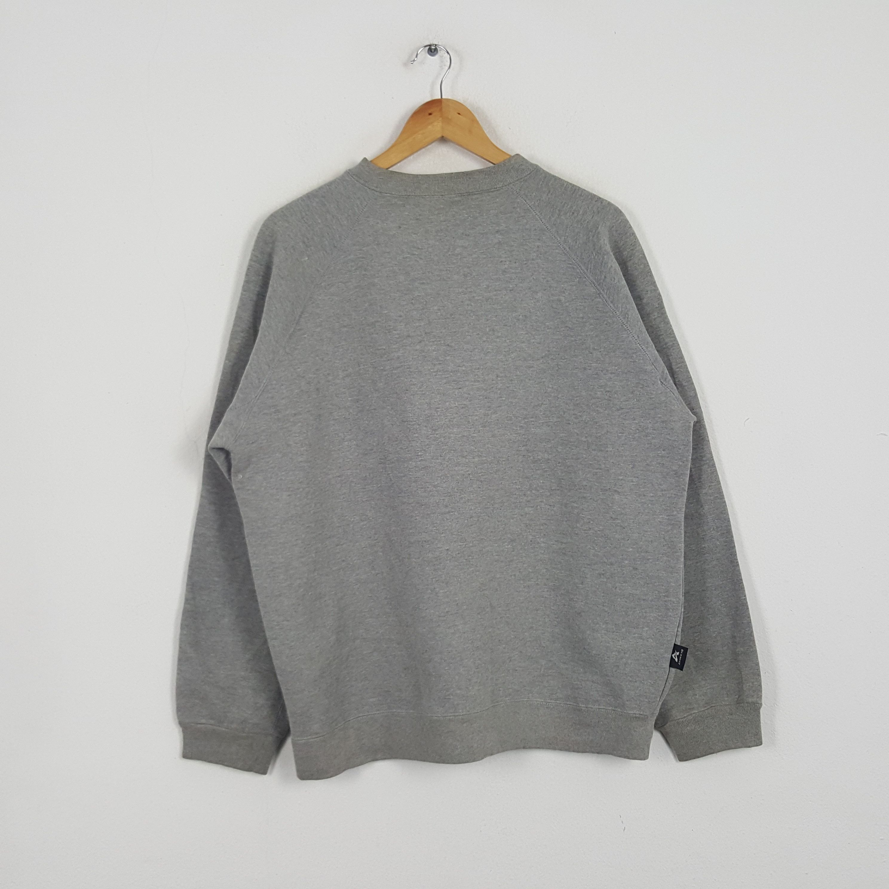 Avirex × Vintage Vintage Avirex Military Style Sweatshirt Size US L / EU 52-54 / 3 - 3 Thumbnail