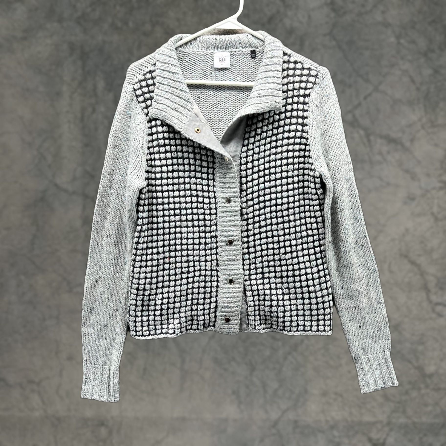Vintage VINTAGE Cabi Sweater Cardigan Jacket Womens Small Gray Square Stitch Knit Snap Front Two-Tone? Wait Size S / US 4 / IT 40 - 1 Thumbnail