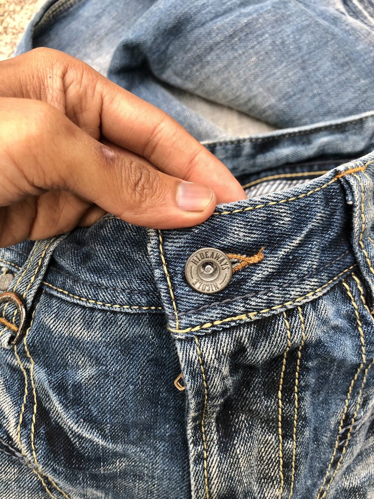 HIDEAWAYS × Nicole Club FLARED⚡️⚡️NICOLE HIDEAWAYS WASHED BLUE DENIM Size US 32 / EU 48 - 3 Thumbnail