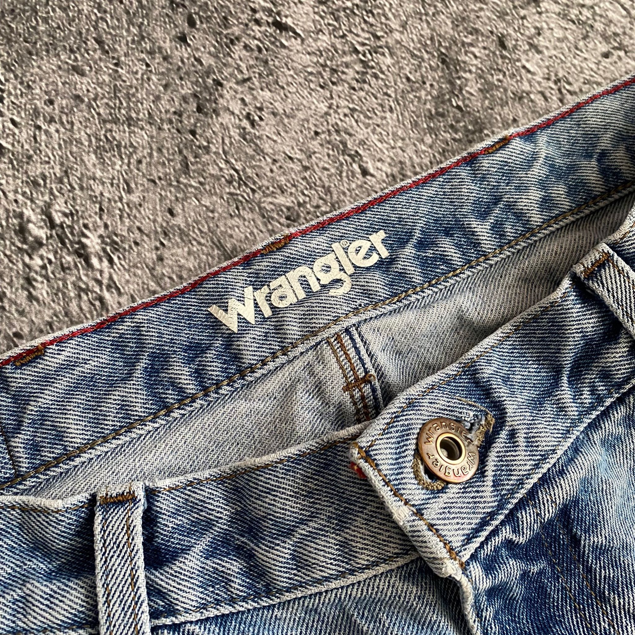 Vintage × Wrangler Vintage 90s Wrangler faded wide leg worn in jeans 34x32 Size US 34 / EU 50 - 4 Thumbnail