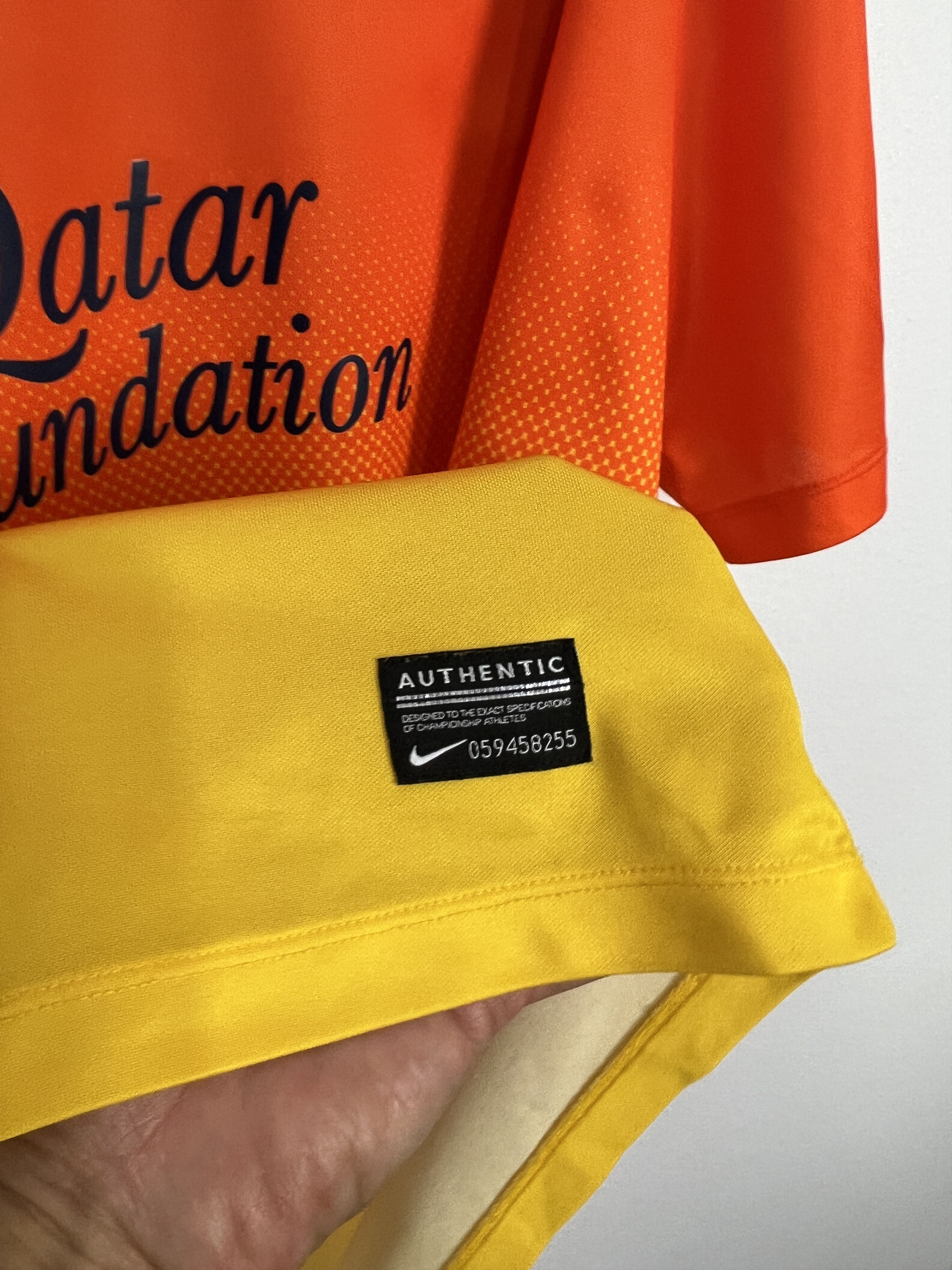Nike Barcelona Away football shirt 2012 Soccer Nike Jersey Mens Size US XXL / EU 58 / 5 - 4 Thumbnail