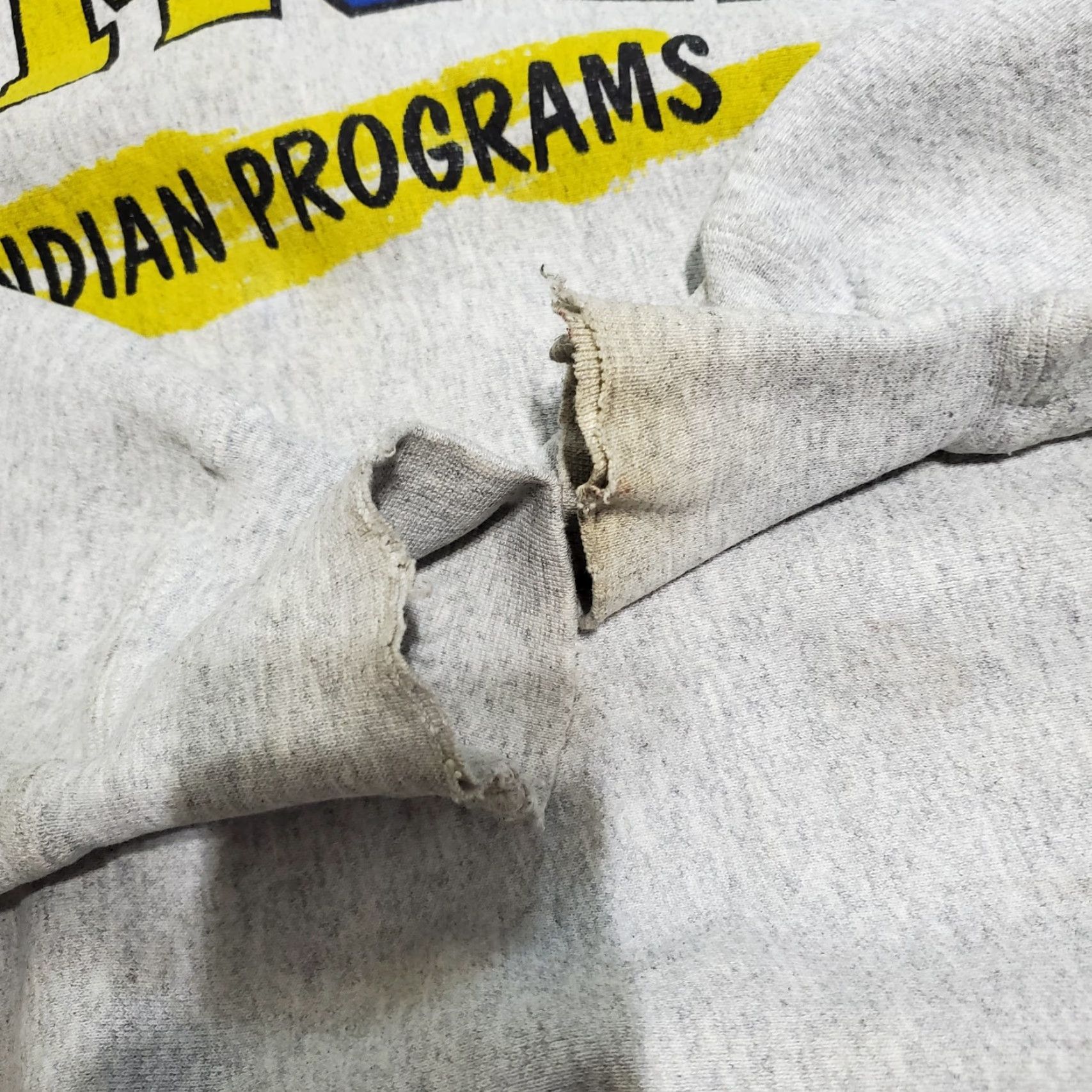 Lee VINTAGE Sweatshirt 1990s YMCA Gray Logo Sz L Rare Thrashed Distressed Stained Size US L / EU 52-54 / 3 - 7 Thumbnail