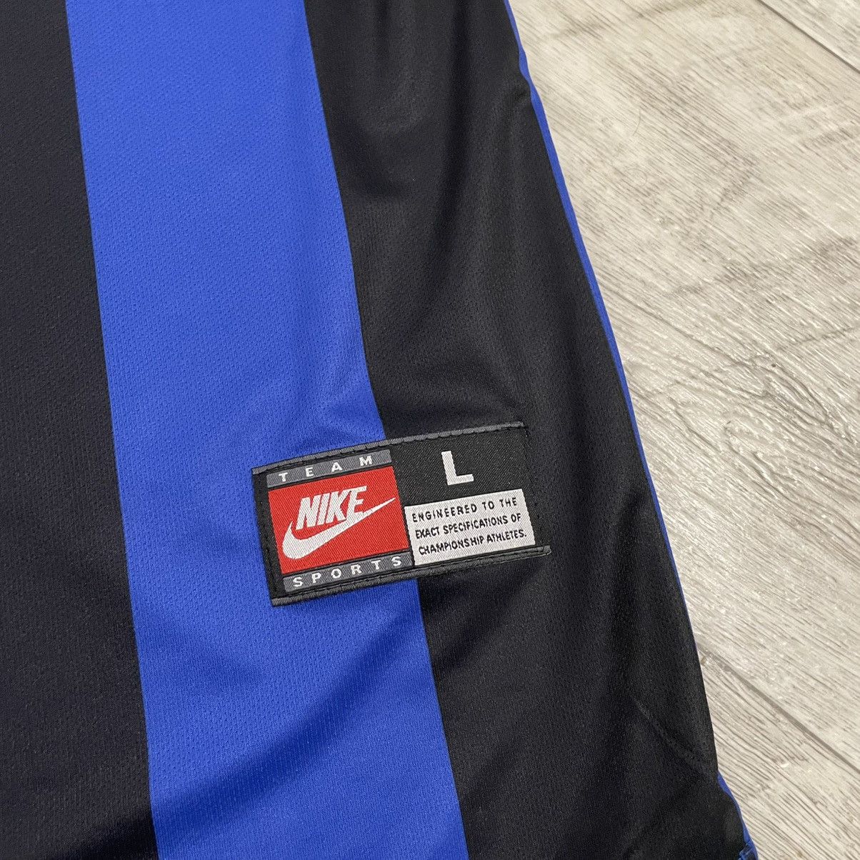 Nike INTER MILAN nike 1998 1999 RONALDO HOME FOOTBALL TEE SHIRT Size US M / EU 48-50 / 2 - 4 Thumbnail