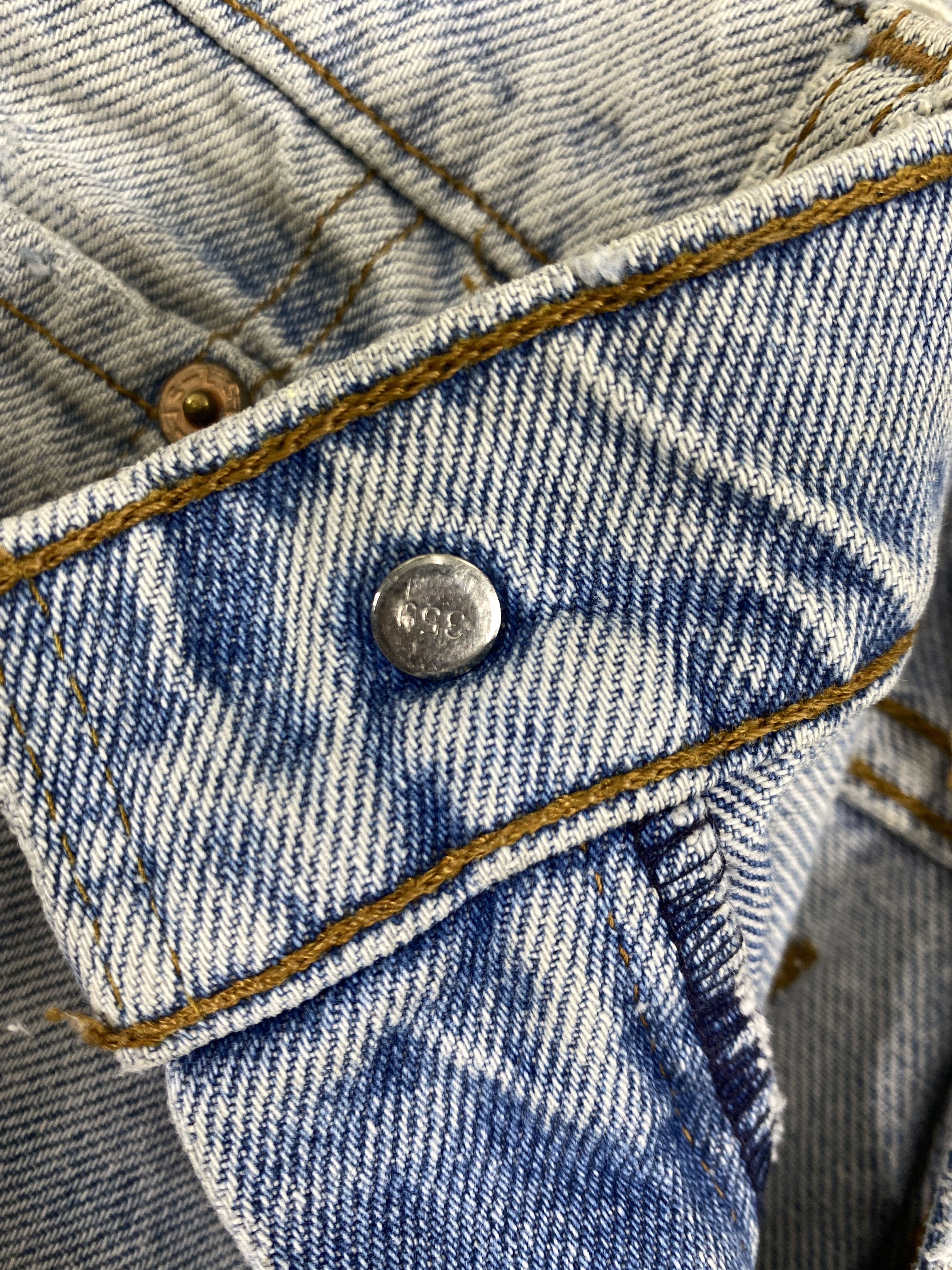 Levi's Light Blue Wash Vintage Levi's 505 28x30 Denim -JN965 Size US 28 / EU 44 - 7 Thumbnail