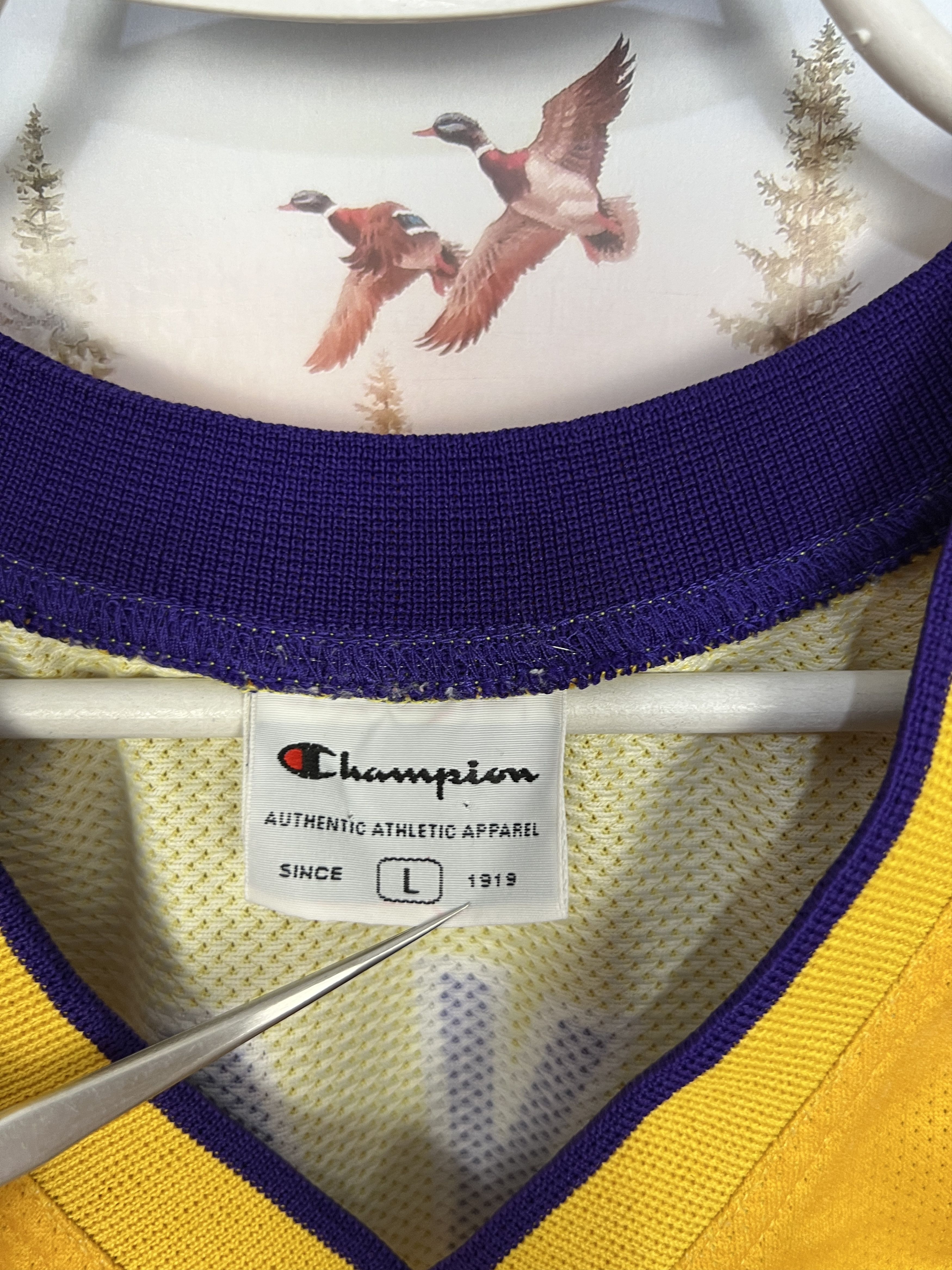 Champion Vintage 90's Champion Los Angeles Lakers #24 Bryant Jersey Size US L / EU 52-54 / 3 - 6 Thumbnail
