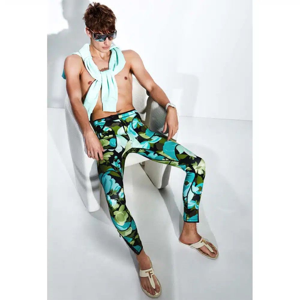 Tom Ford o1loc1c0225 TFJ285 Floral Print Scuba Pant in Multicolor Size US 34 / EU 50 - 2 Thumbnail