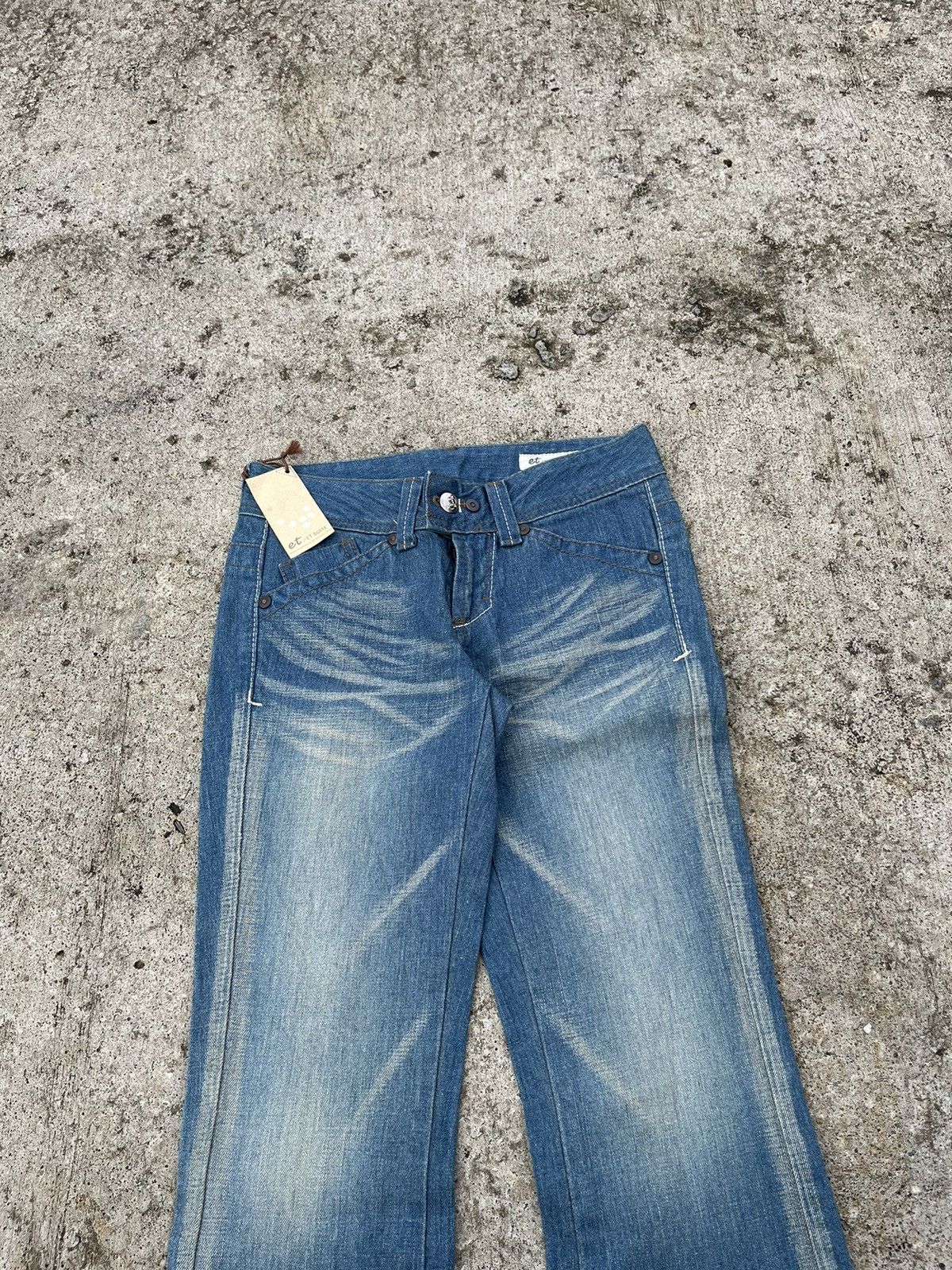 ET Boite Flare Jeans