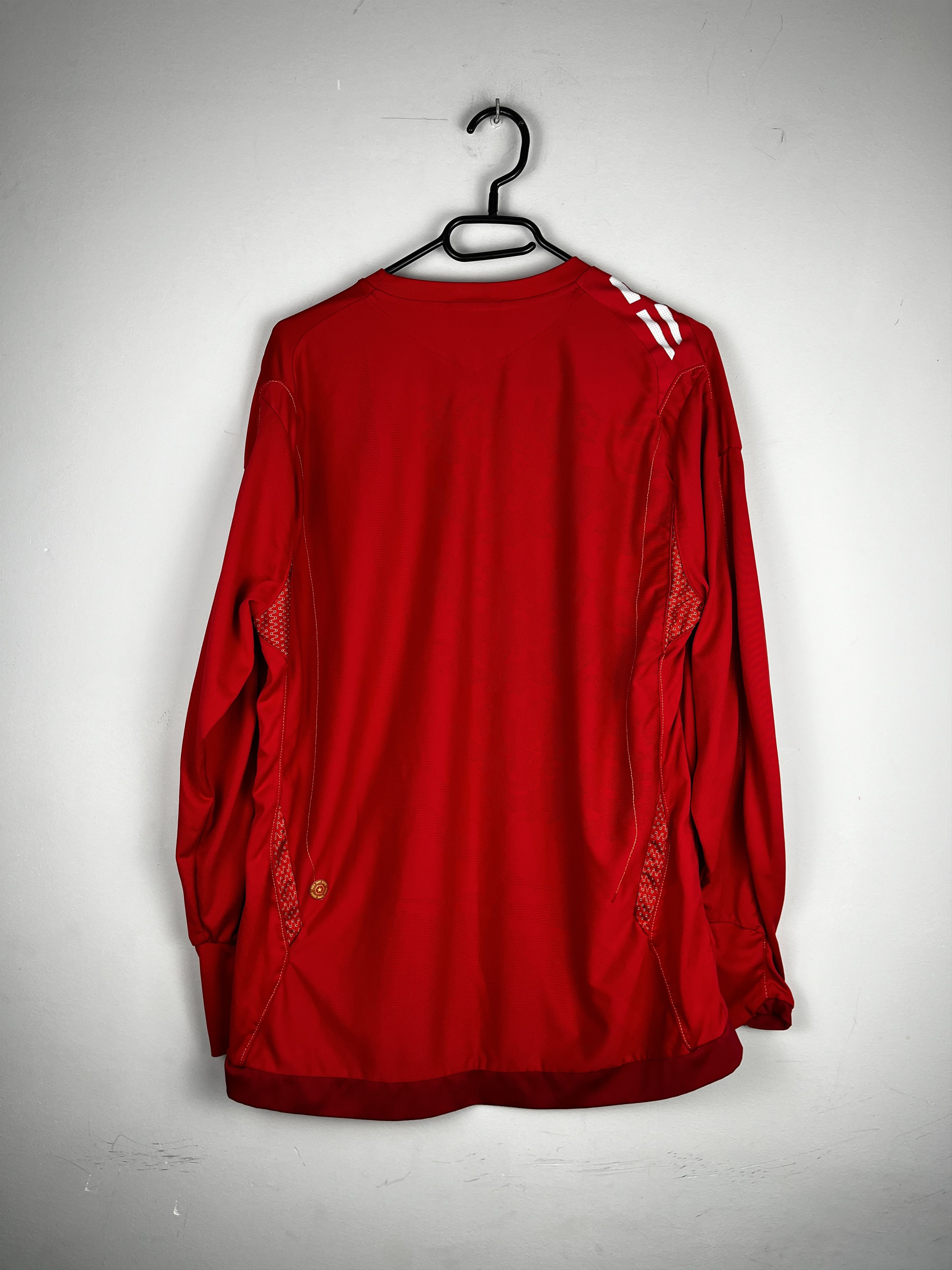 Umbro × Vintage Umbro England 2006/2008 Vintage Away Long Jersey Size US L / EU 52-54 / 3 - 4 Thumbnail