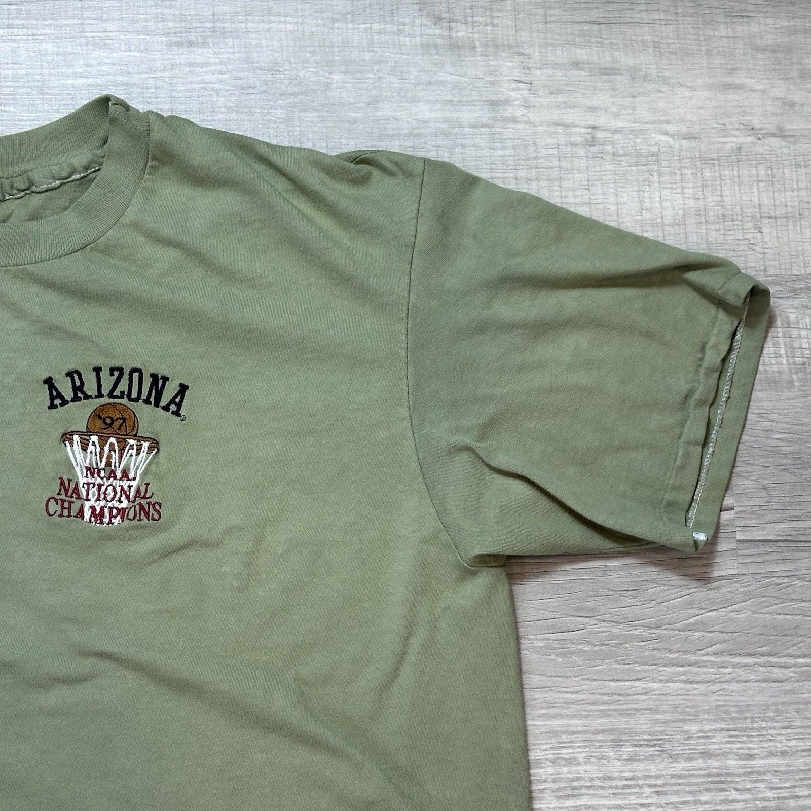 Other Vintage Arizona Wildcats 1997 National Champions NCAA Shirt Size US XXL / EU 58 / 5 - 4 Thumbnail