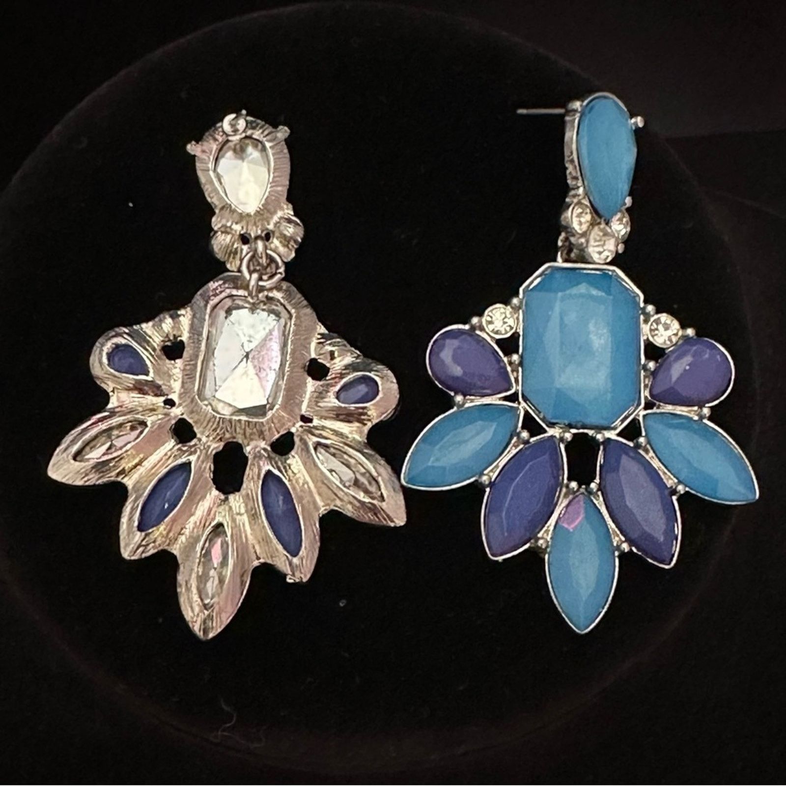 Other Y2K Vintage Jeweled Earrings In Blue Size ONE SIZE - 3 Thumbnail