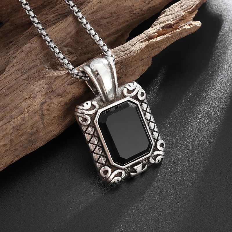 Jewelry × Vintage Vintage Square Black Stone Necklace Size ONE SIZE - 2 Thumbnail