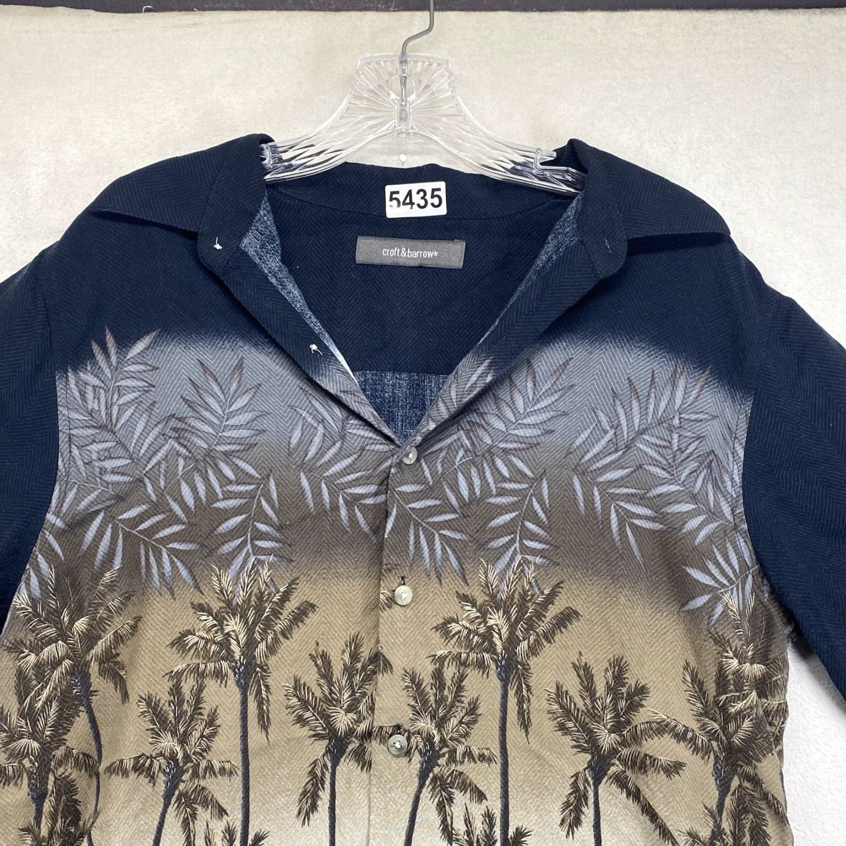 Croft & Barrow CROFT & BARROW Black Floral Hawaiian Button-Up Shirt Mens M Short Sleeve Casual Beach Size US M / EU 48-50 / 2 - 3 Thumbnail