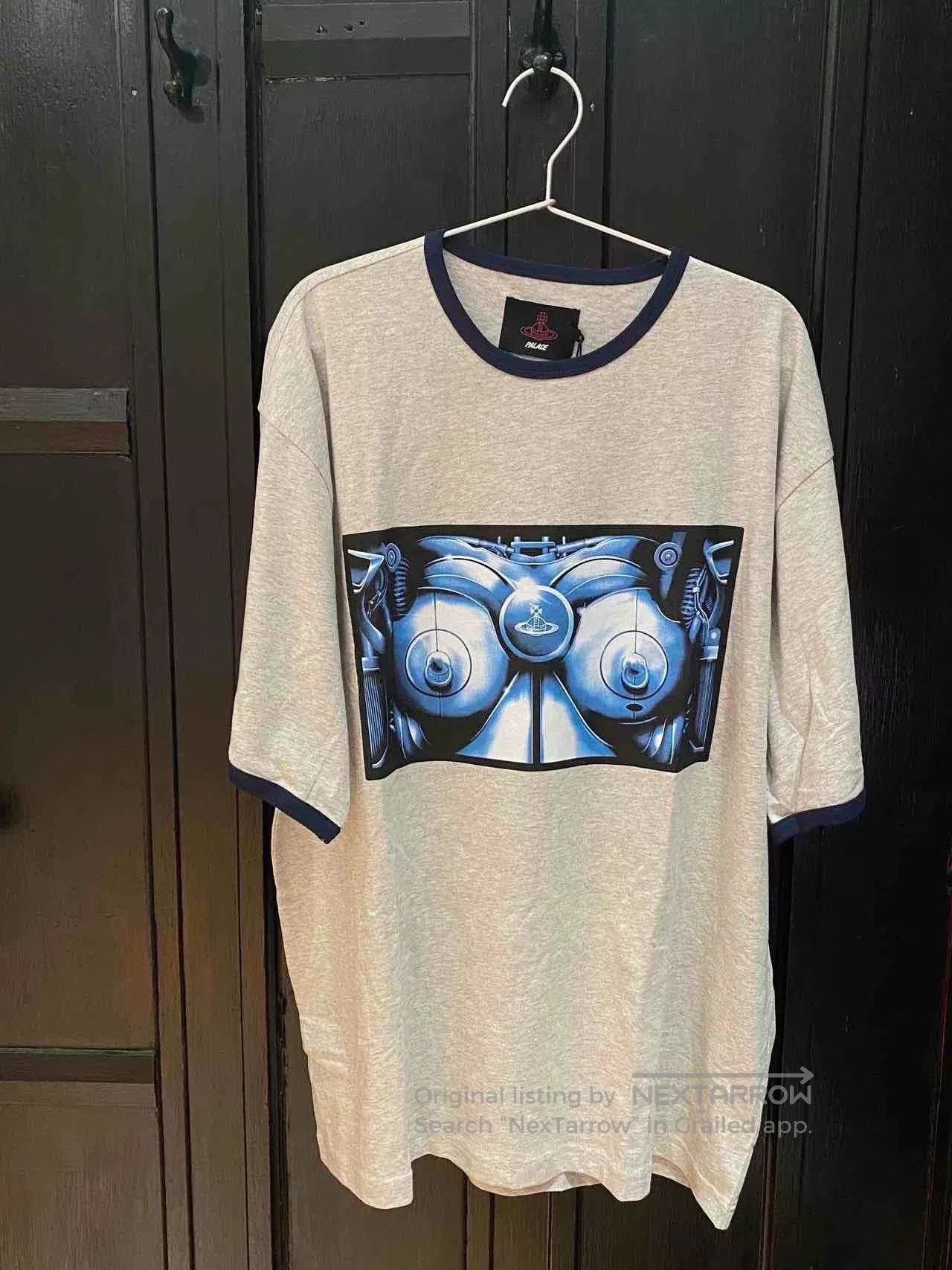 Vivienne Westwood vivienne westwood palace graphic short. Size US XL / EU 56 / 4 - 1 Thumbnail