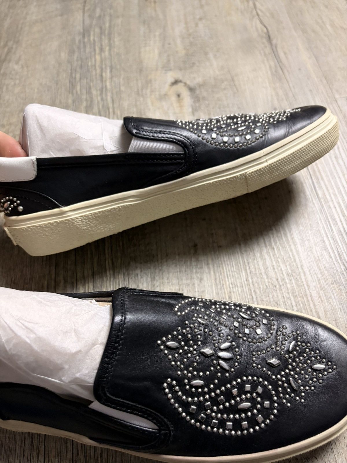 Saint Laurent Paris Saint Laurent Studded Leather Slip-On Sneakers - Size 37 Size US 7 / IT 37 - 2 Thumbnail