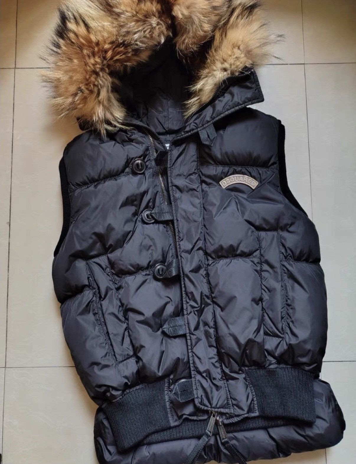 Dsquared2 DSQUARED2 Extra-Large Fur Hood Down Vest / Puffer Vest Size US L / EU 52-54 / 3 - 1 Thumbnail