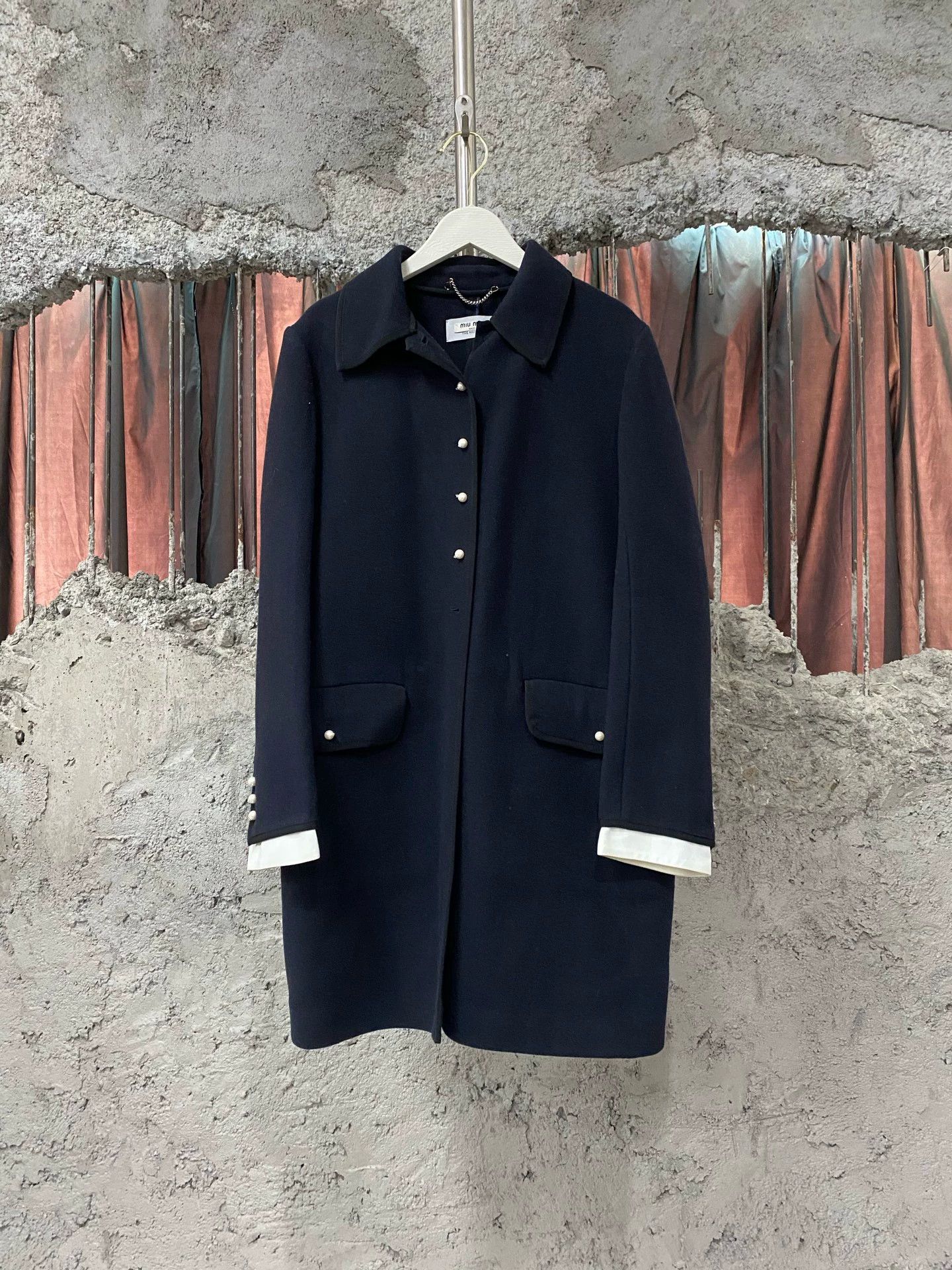 Miu Miu MIU MIU Women's Pearl Button Coat 40 Size M / US 6-8 / IT 42-44 - 1 Thumbnail