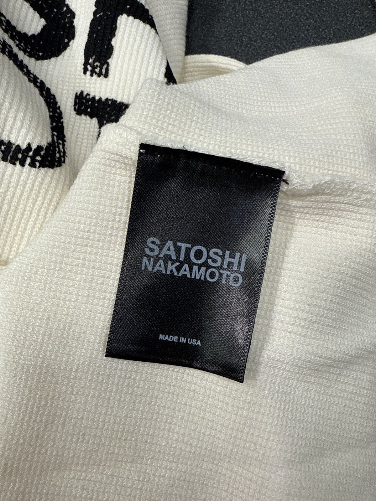 Satoshi Nakamoto Satoshi Nakamoto Logo Thermal Shirt Size US M / EU 48-50 / 2 - 4 Thumbnail