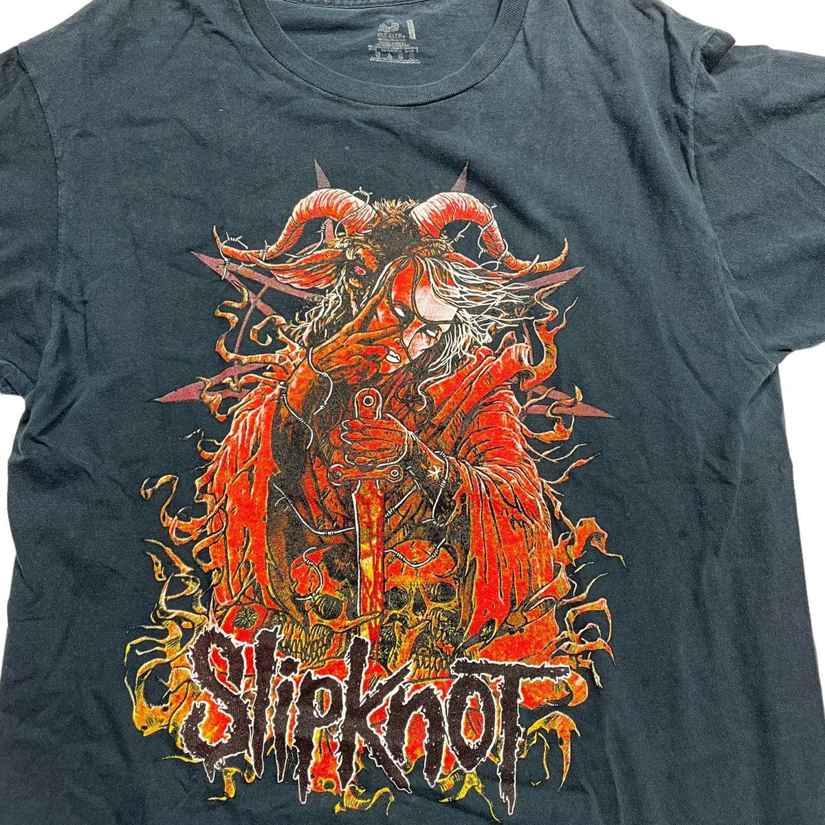 Band Tees Vintage 00s Slipknot Baphomet Mask Shirt Size US L / EU 52-54 / 3 - 2 Thumbnail