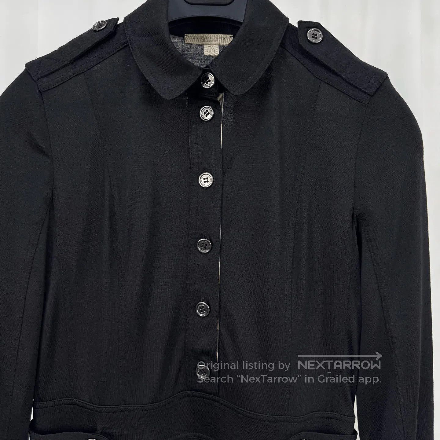 Burberry Burberry Black Epaulet Wool Dress. Size M / US 6-8 / IT 42-44 - 3 Thumbnail