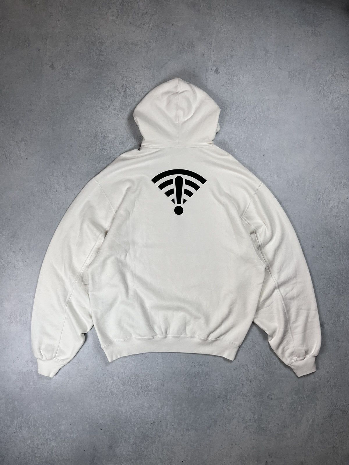 Balenciaga RARE BALENCIAGA ARROW WIFI HOODIE Size US S / EU 44-46 / 1 - 2 Thumbnail