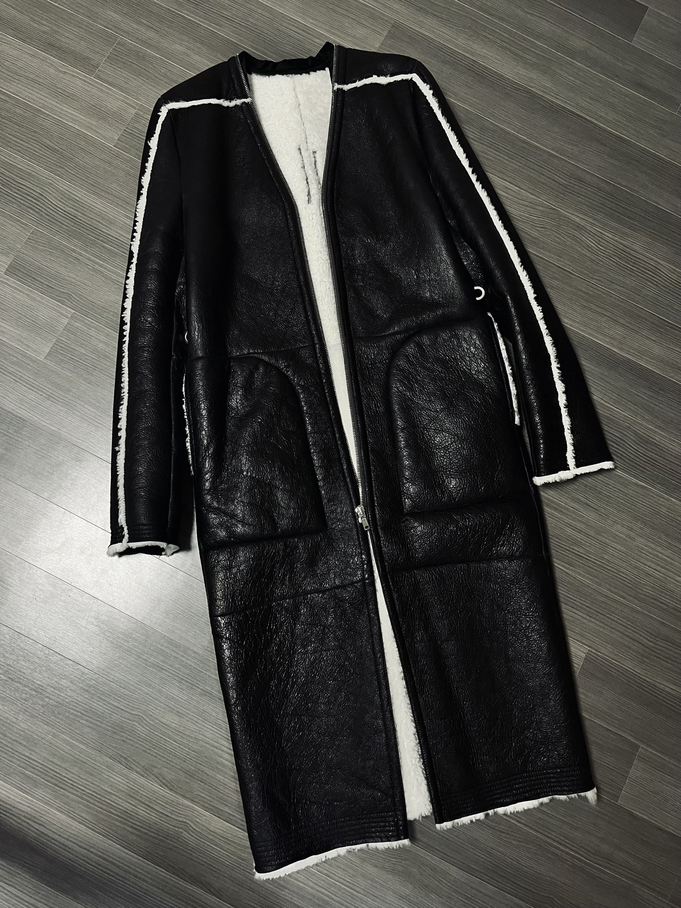 Rick Owens RICK OWENS GETHSEMANE OFF-THE-RUNWAY SHEARLING KLAUS COAT Size US M / EU 48-50 / 2 - 4 Thumbnail
