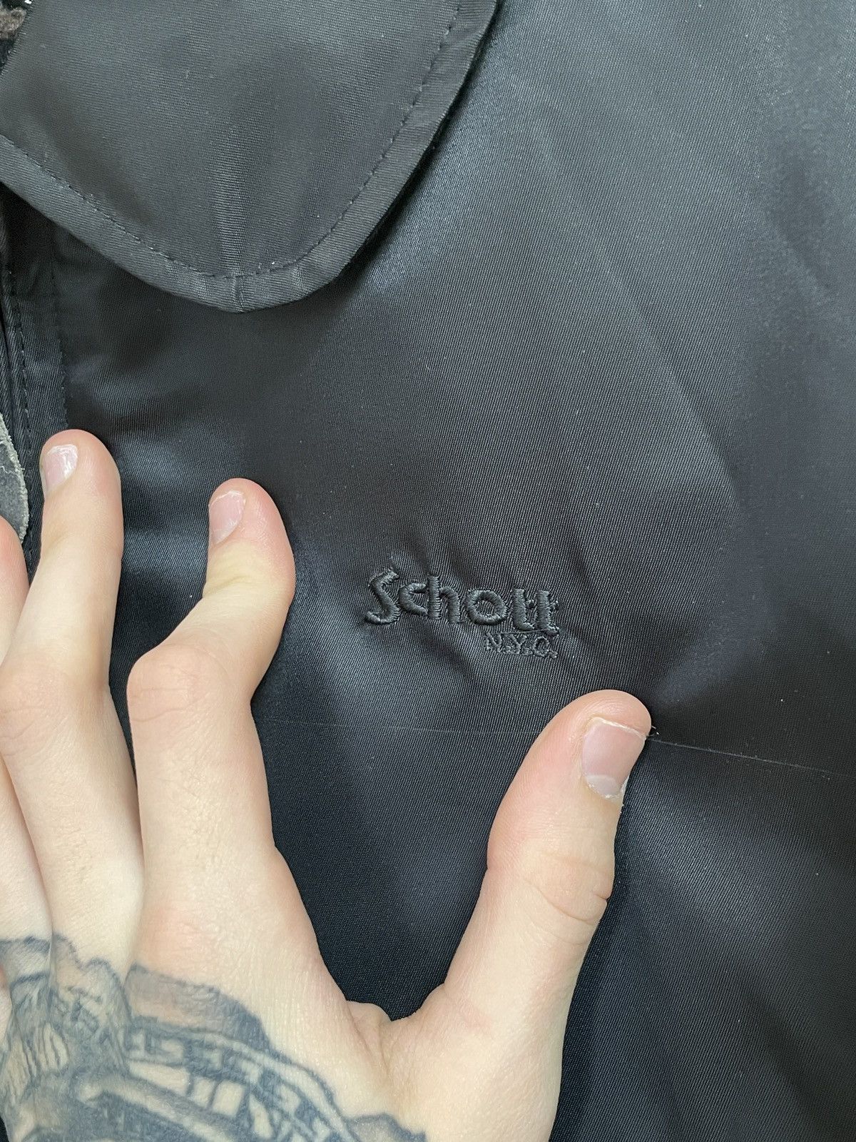 Schott Vintage Schott Bomber CWU-R Jacket Black Size L Size US L / EU 52-54 / 3 - 12 Thumbnail
