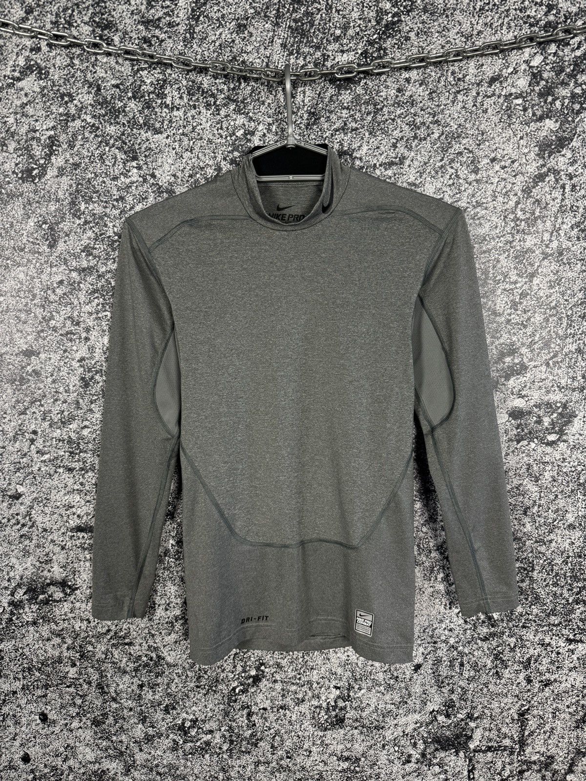 Nike Nike Pro Combat Compression Long Sleeve T-Shirt Fitness Top Size US S / EU 44-46 / 1 - 1 Thumbnail