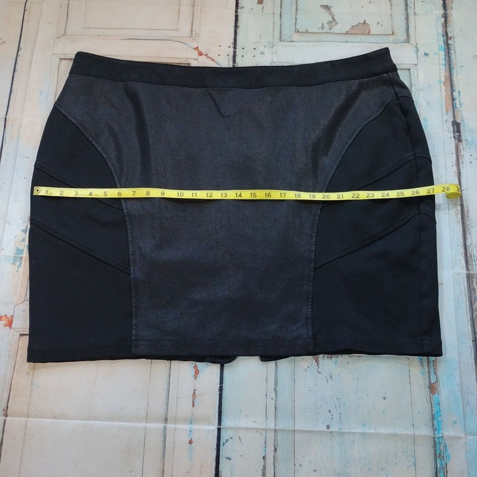Other Lane Bryant Black Retro Business Stretchy Plus Size Skirt Size 28" / US 6 / IT 42 - 3 Thumbnail