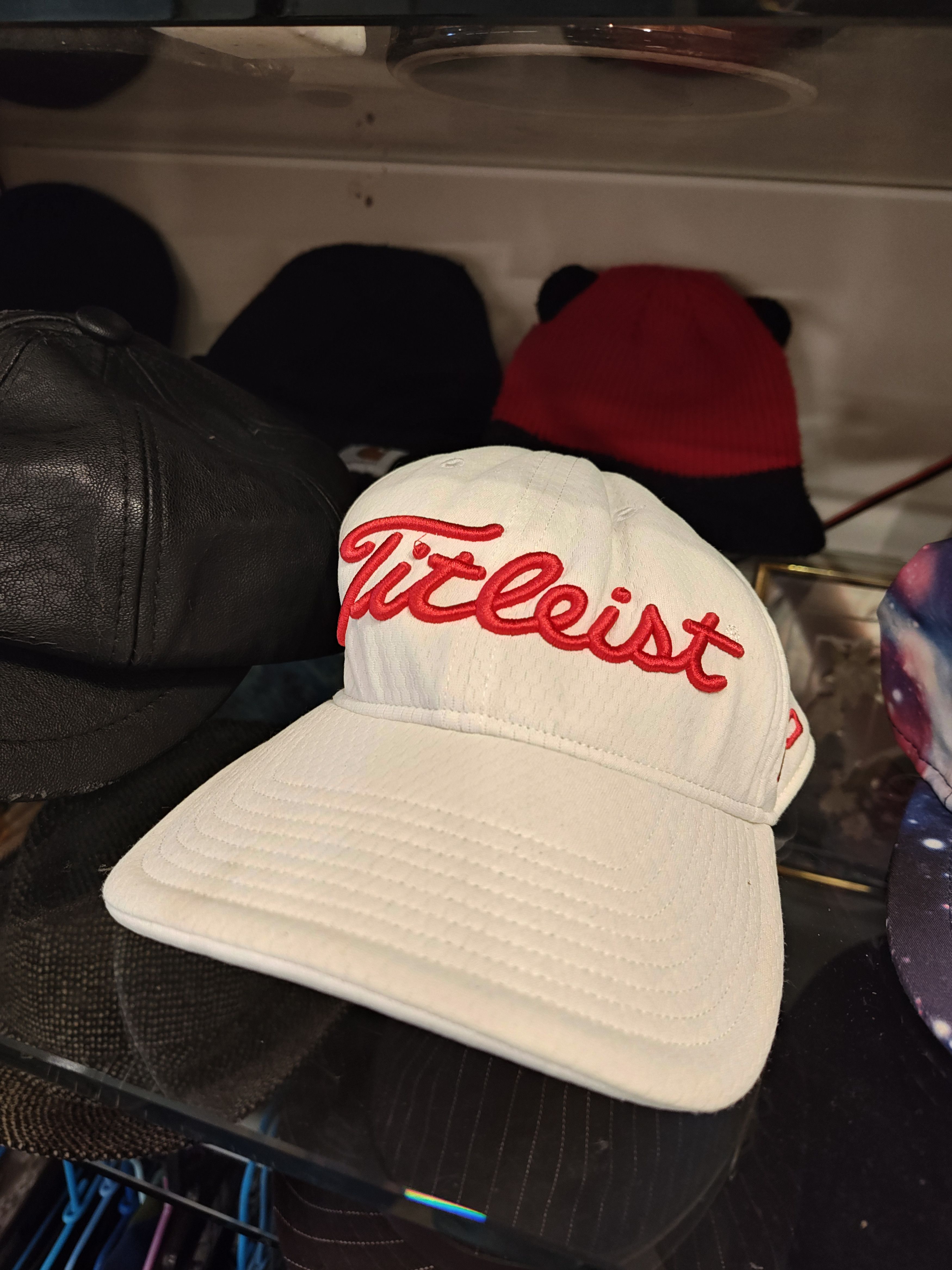 Titleist Titleist ball cap golf hat white with red embellished name Size ONE SIZE - 1 Thumbnail