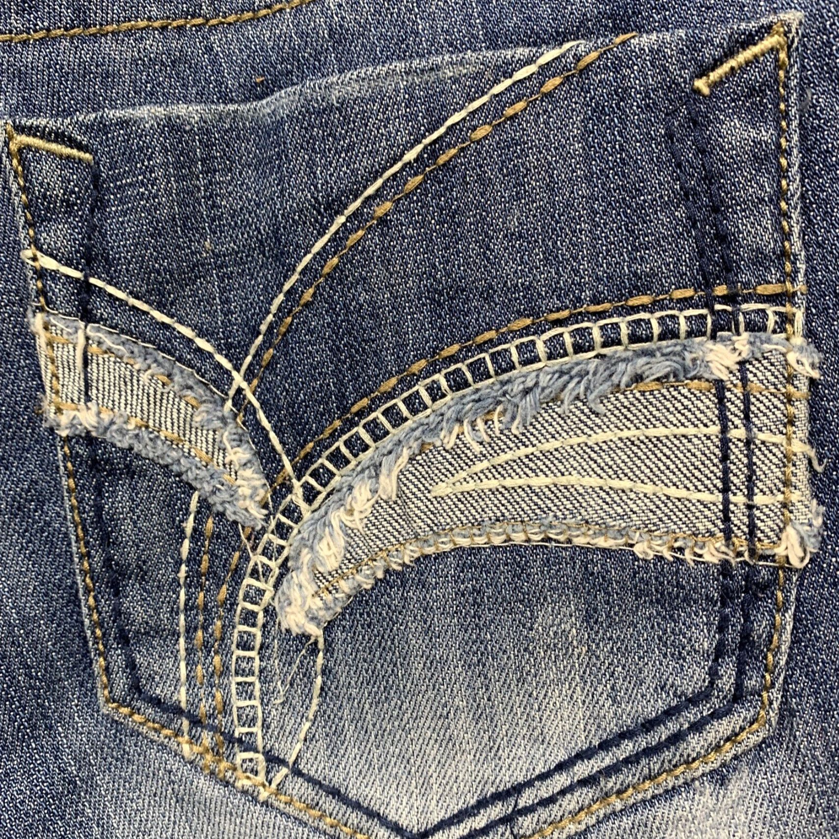 Denime 1st Kiss Blue Denim Shorts Junior Misses Stretch 31" Waist 7" Low Rise XS Women Casual Summer Beach Volleyball Walking Size 26" / US 2 / IT 38 - 6 Thumbnail