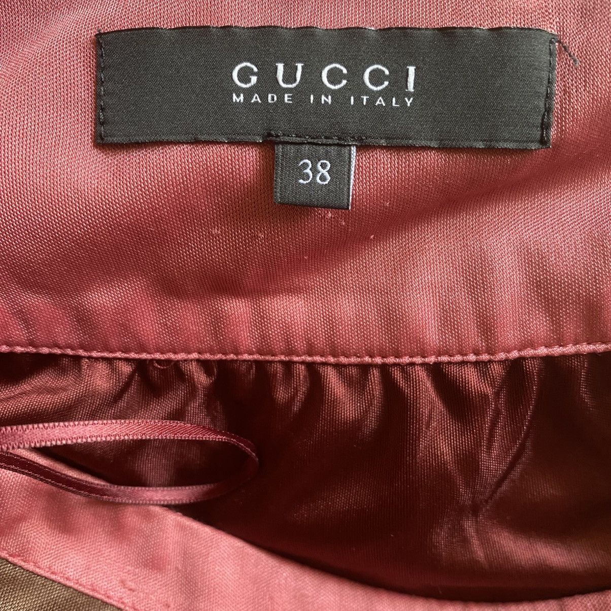 Gucci 2006 Gucci Silk Skirt Size 26" / US 2 / IT 38 - 6 Thumbnail