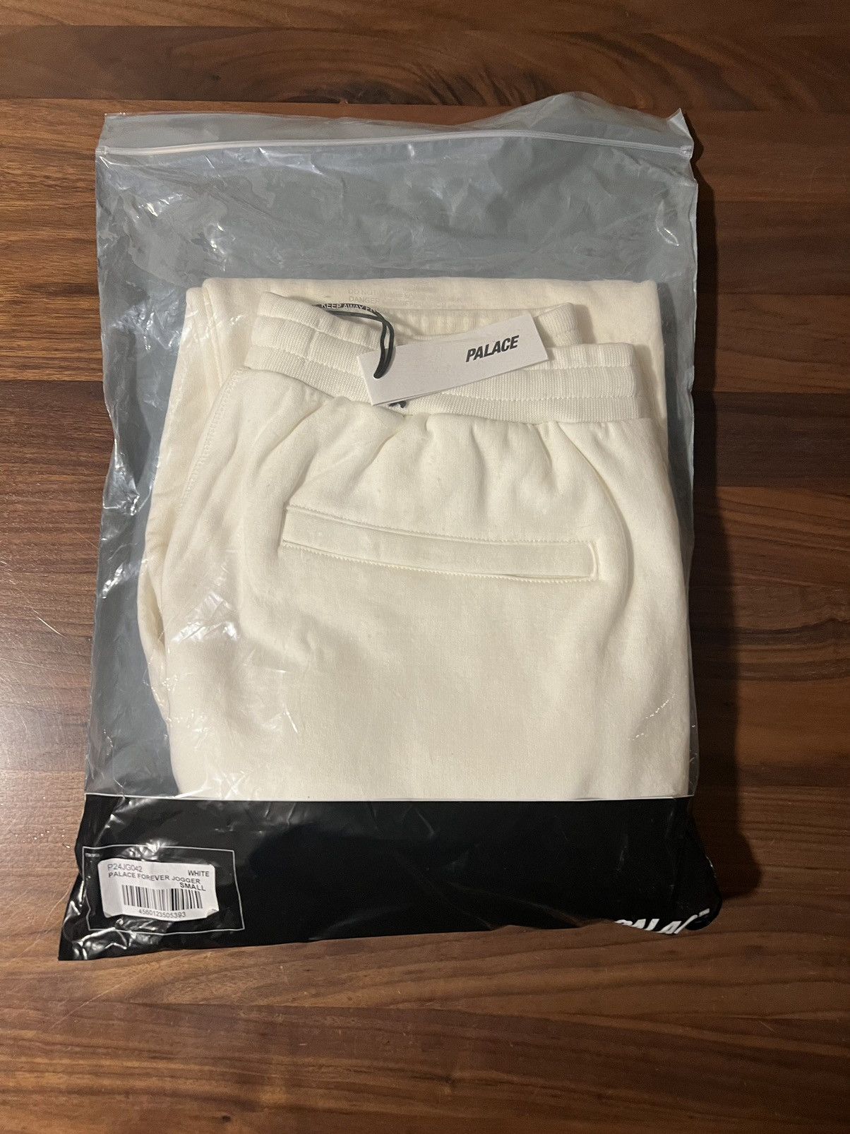 Palace Palace Forever Joggers White Men’s Size Small Logo Size US 30 / EU 46 - 4 Thumbnail