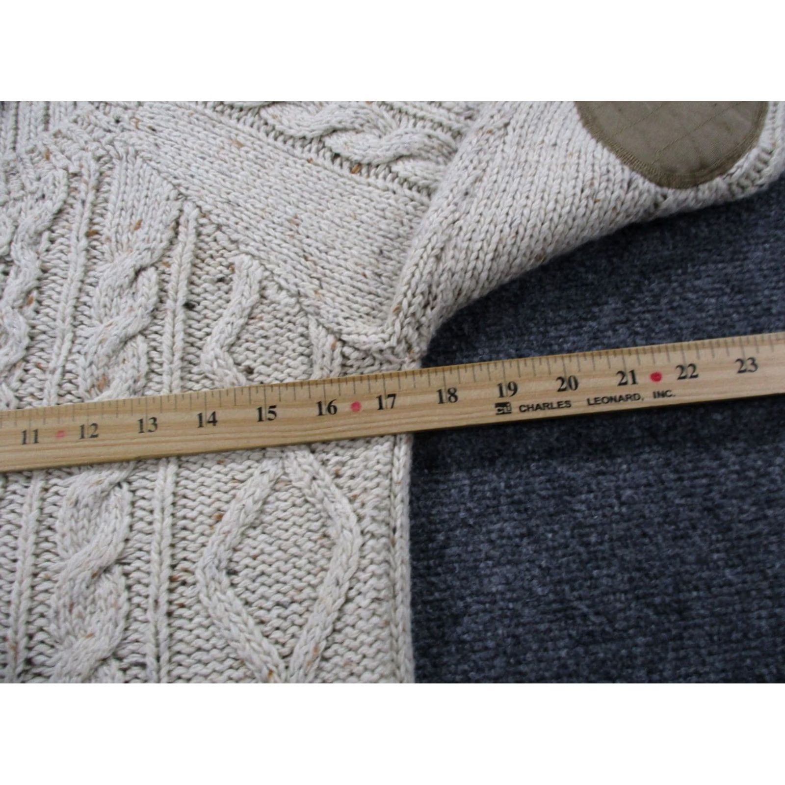 Carhartt Carhartt Sweater Womens S Wool Blend Cable Knit Elbow Patches Fisherman Beach Beige Crew Neck Pullover Sweater Womens Size S Size S / US 4 / IT 40 - 5 Thumbnail