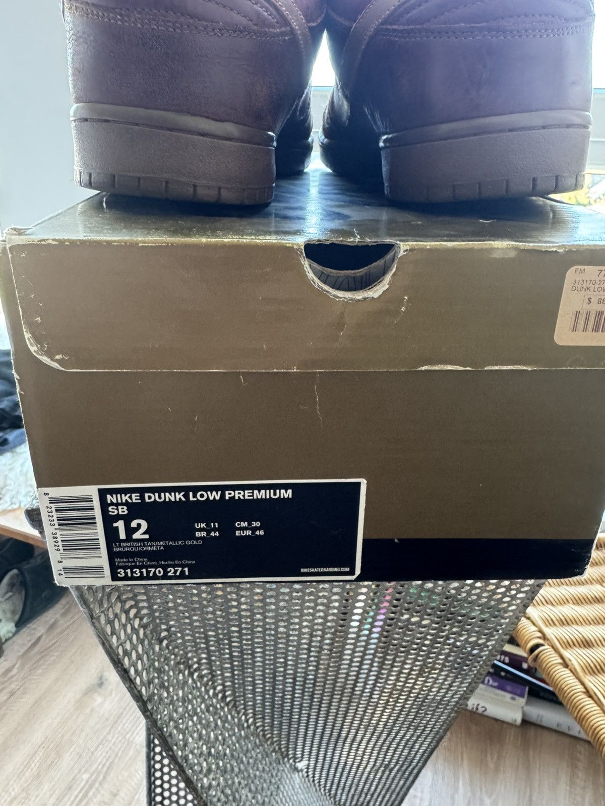 Nike SB Nike SB Dunk Low ‘Gibson Guitar Case’ 2007 Size US 12 / EU 45 - 3 Thumbnail