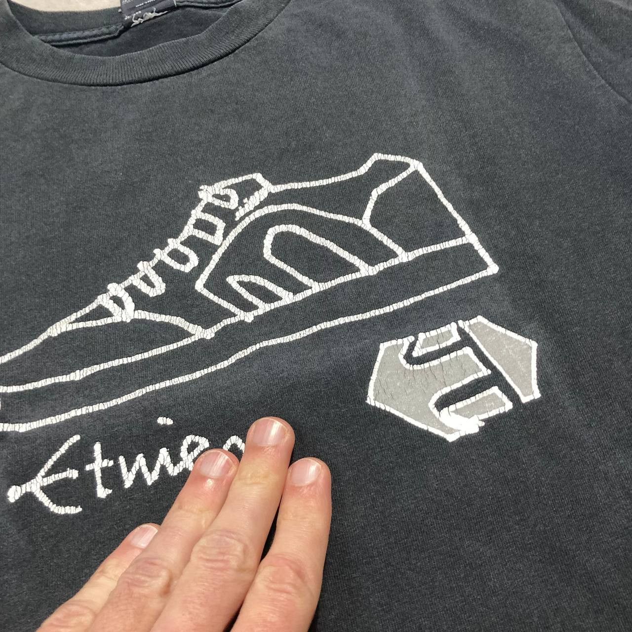 Etnies Vintage Etnies Skateboards Faded Tee Size US M / EU 48-50 / 2 - 3 Thumbnail