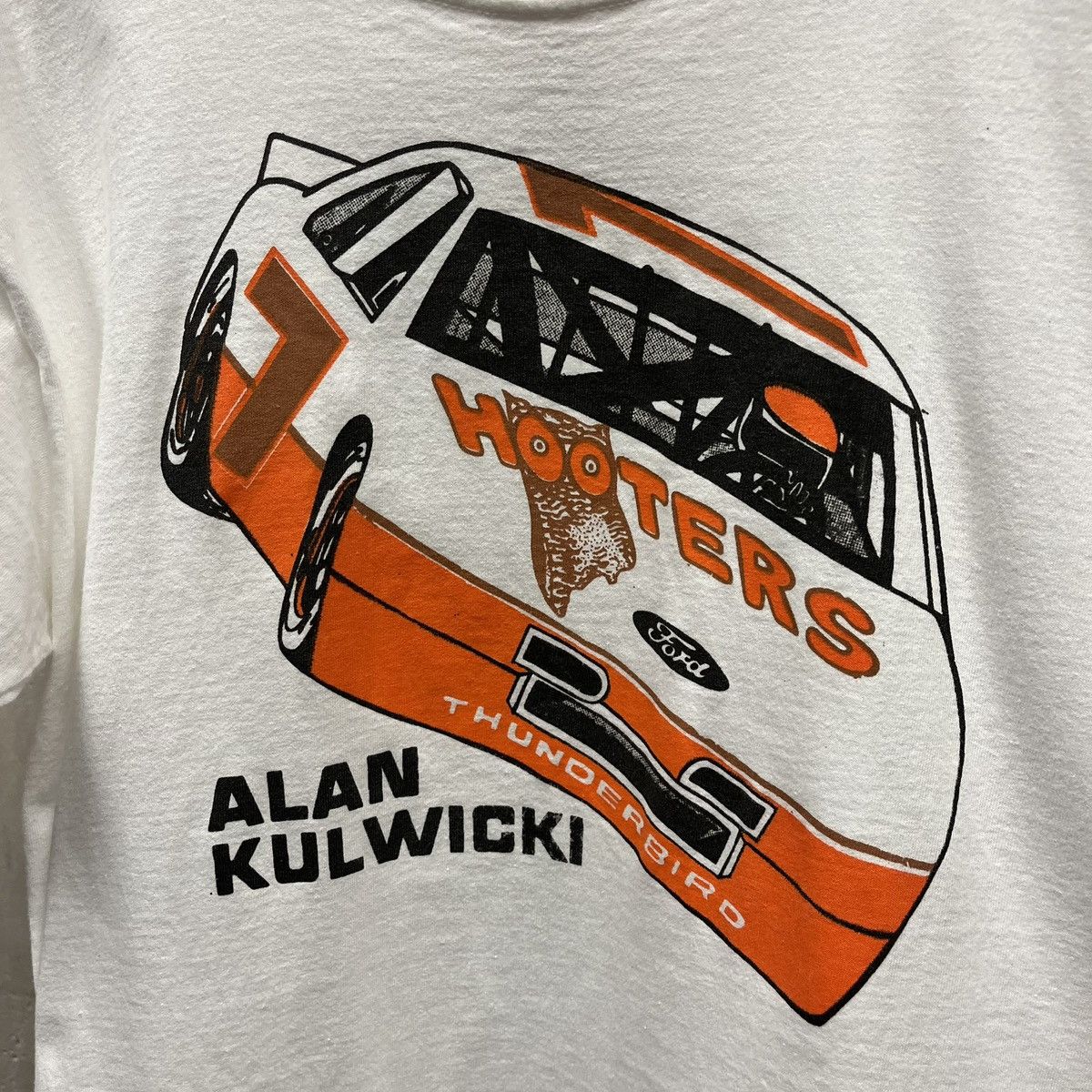 NASCAR Vintage 1980s Racing NASCAR Alan Kulwicki Hooters Car Tee Size US XL / EU 56 / 4 - 2 Thumbnail