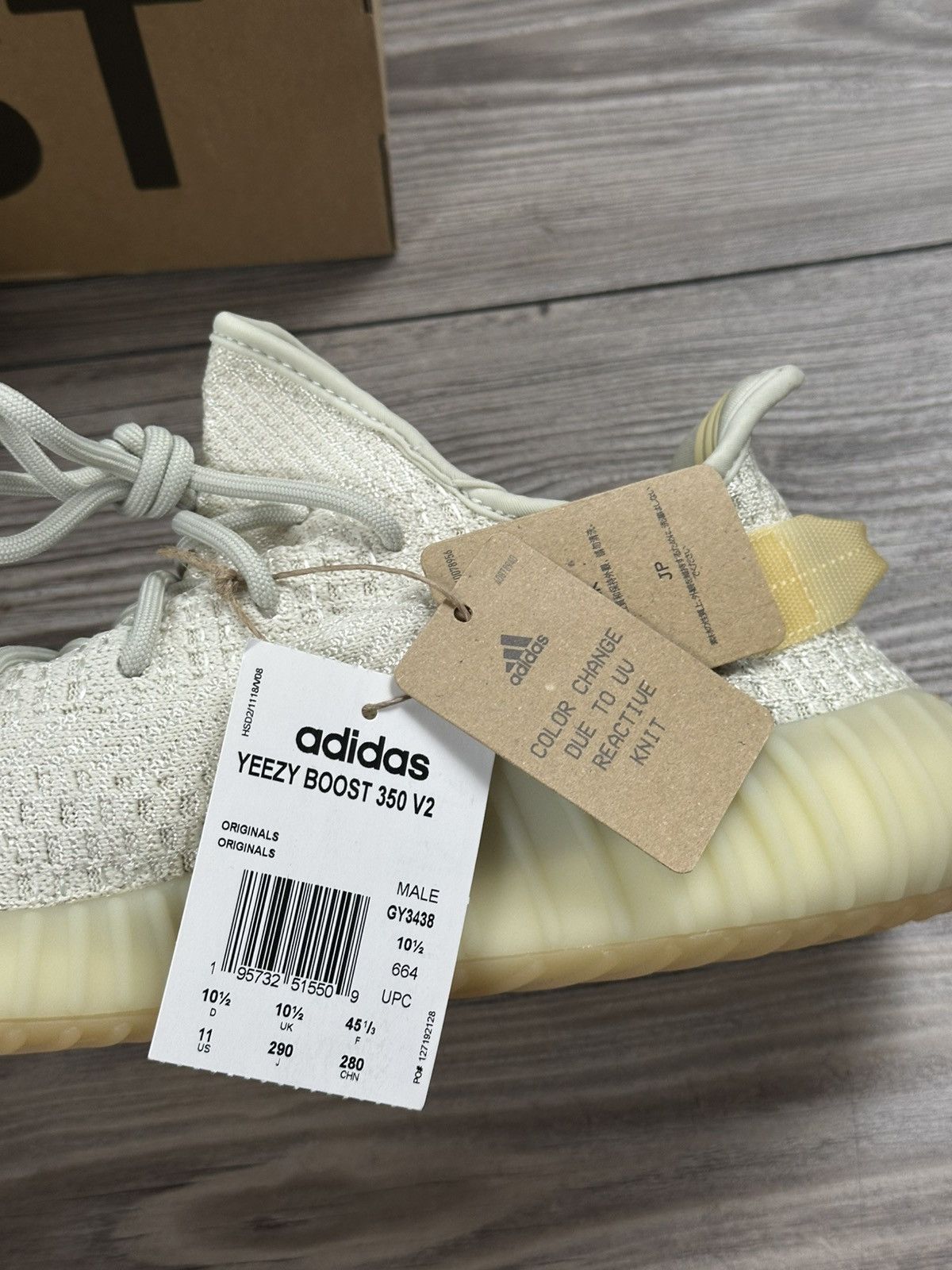 Yeezy Adidas Yeezy Boost 350 V2 Light Size US 11 / EU 44 - 10 Thumbnail