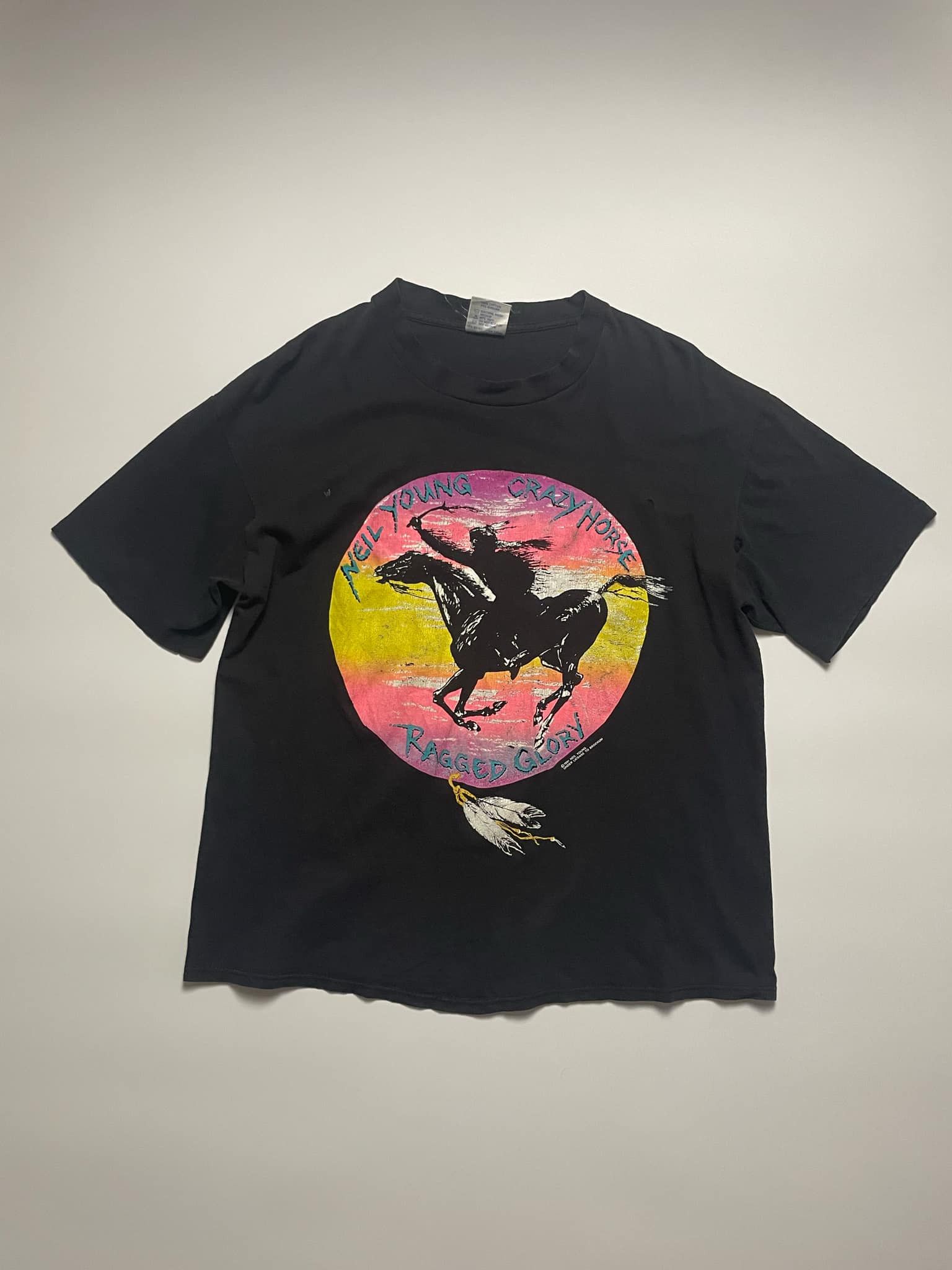 Band Tees × Vintage Vintage Neil Young Band Shirt Size US L / EU 52-54 / 3 - 1 Thumbnail