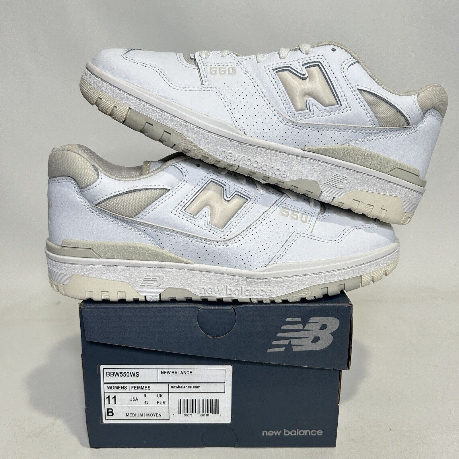 New Balance New Balance 550 WMNS “Silver Birch” 2024 Size US 9.5 / EU 42-43 - 1 Thumbnail