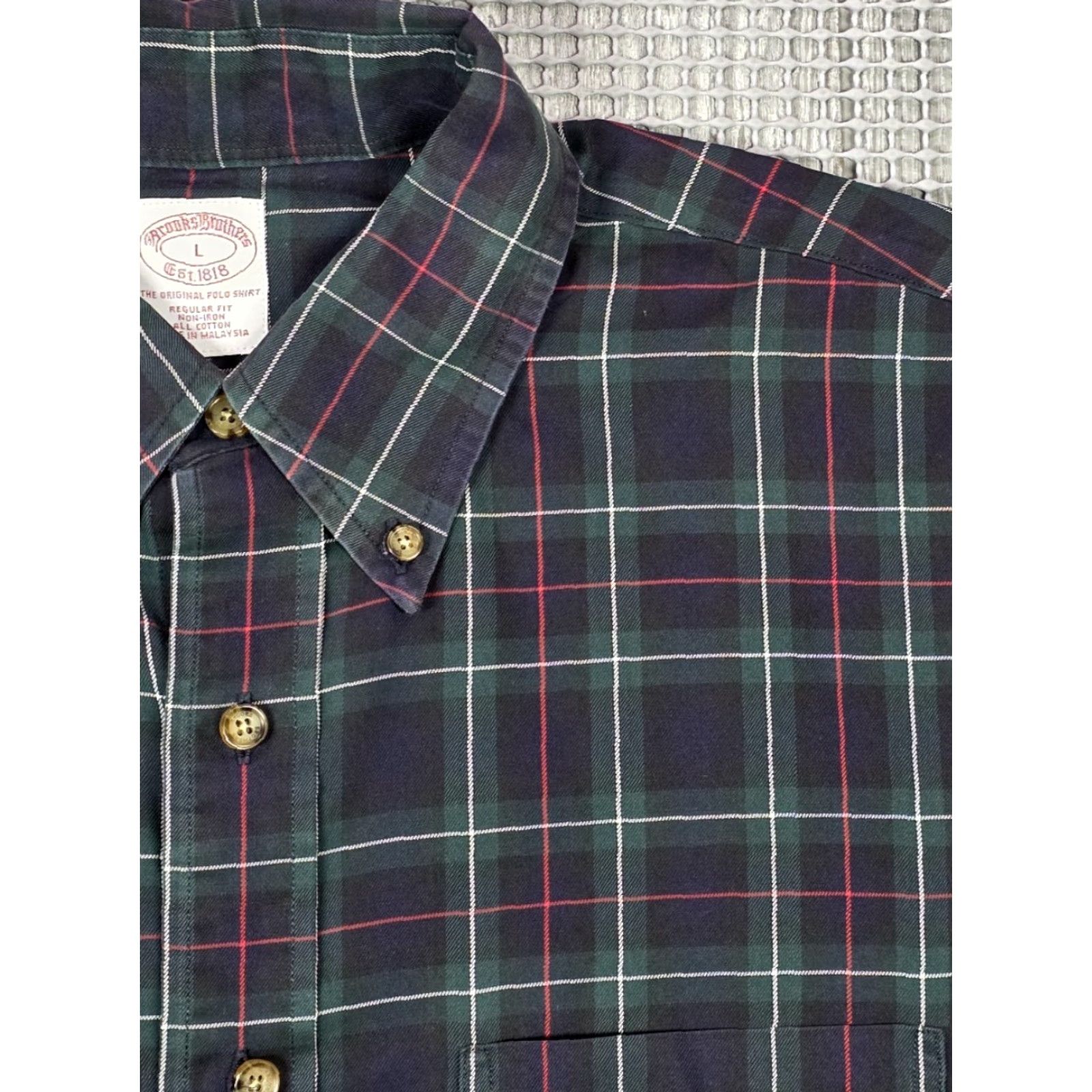 Brooks Brothers Brooks Brothers Button Up Shirt L Regular Fit Blue Plaid Long Sleeve - Men's Button-Down OCBD Oxford Office Shirt Size US L / EU 52-54 / 3 - 3 Thumbnail