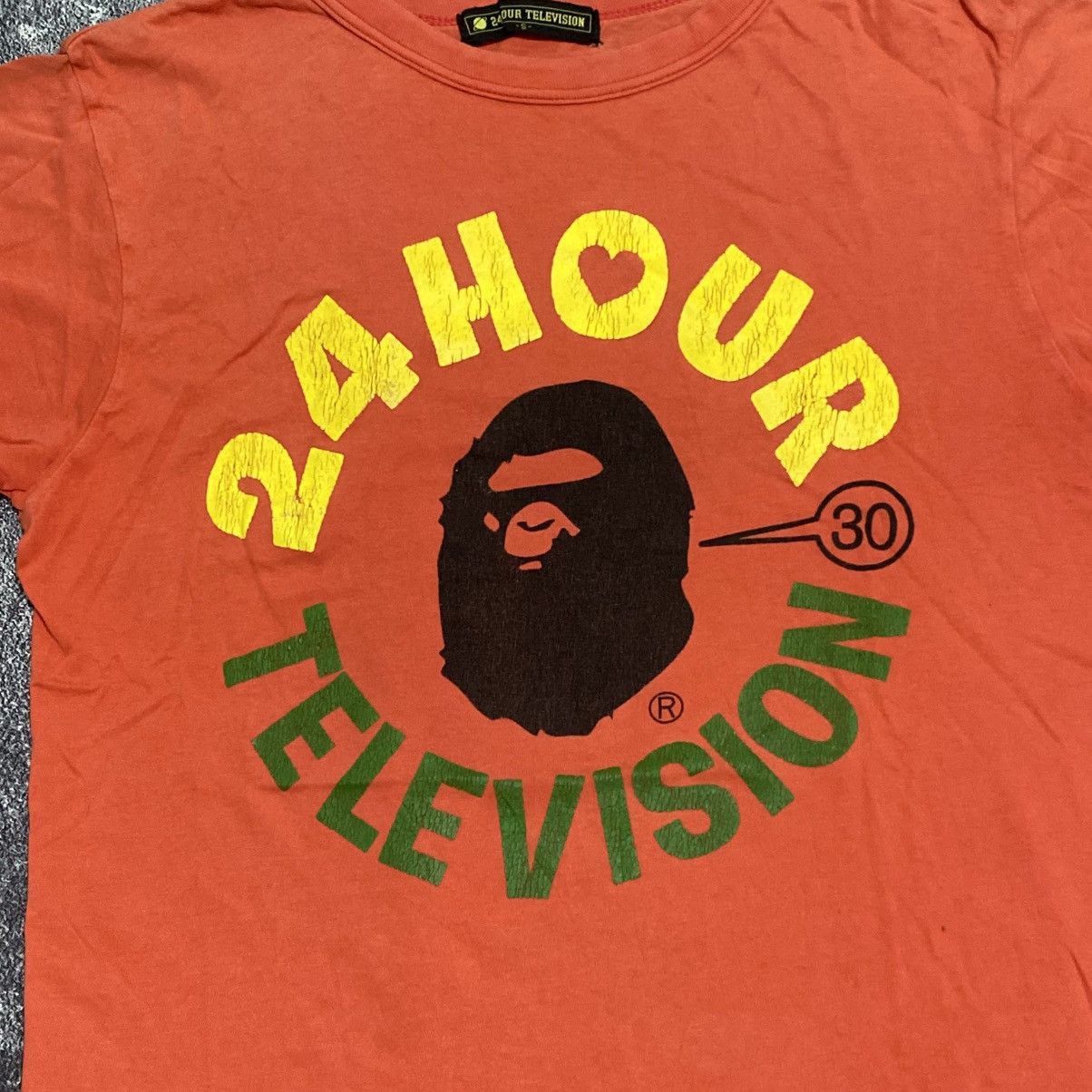 Vintage Vintage A Bathing Ape x 24 Hours Television Tee 90s Size US S / EU 44-46 / 1 - 2 Thumbnail