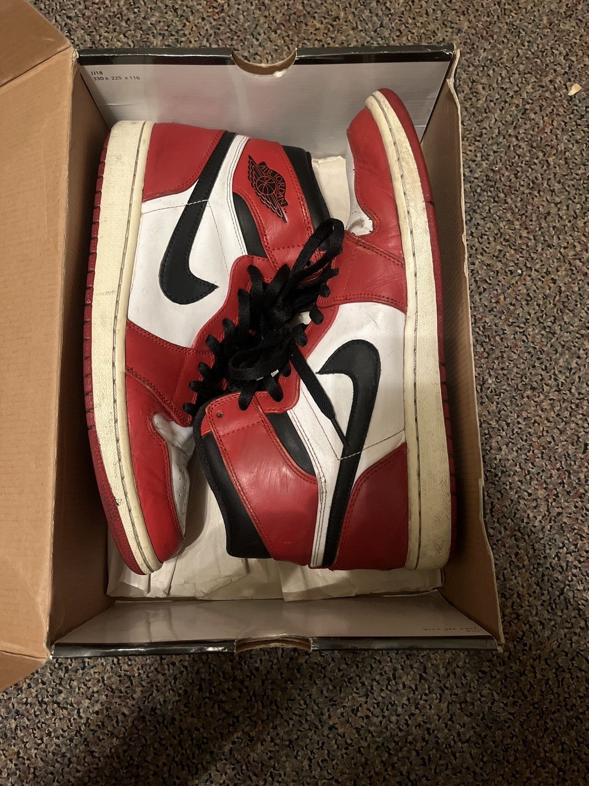 image of Jordan Nike Jordan 1 Chicagos 2013 Size 10.5 Shoes in Red, Men's