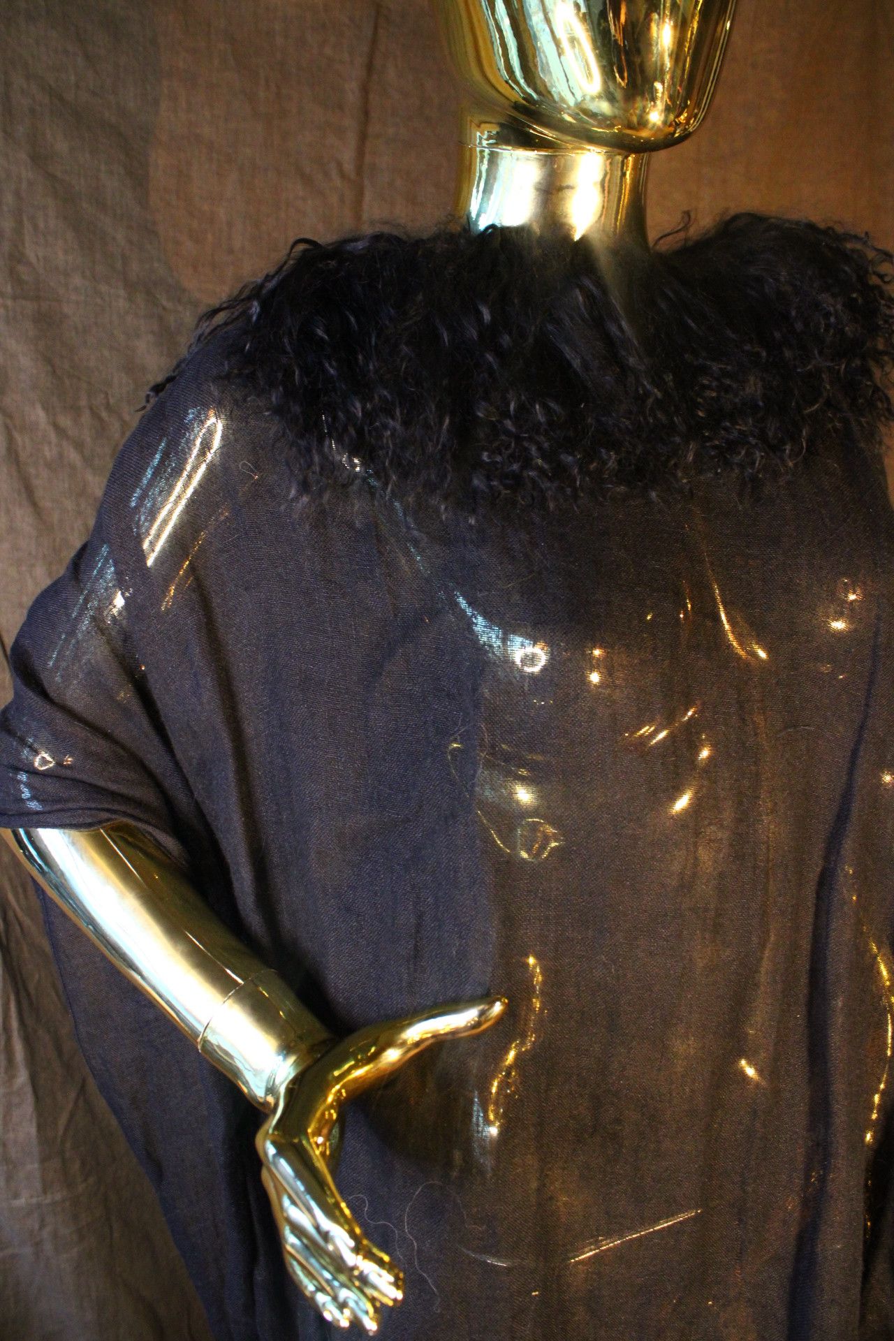 Other Black linen Poncho with real Mongolian Fur Neckline Size US XS / EU 42 / 0 - 6 Thumbnail