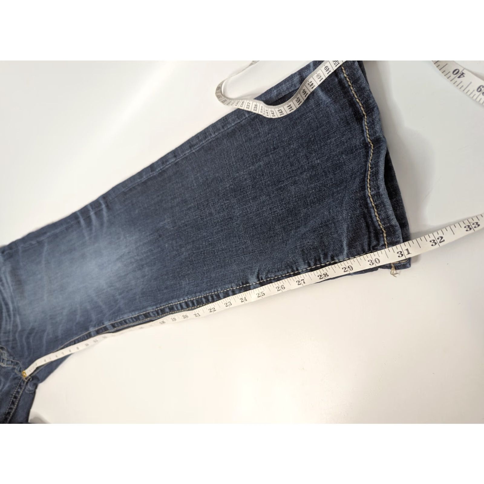 Vintage BKE Buckle Jeans Mens 34R Blue Denim Straight Leg Whisker Fade Vintage No Size US 34 / EU 50 - 6 Thumbnail